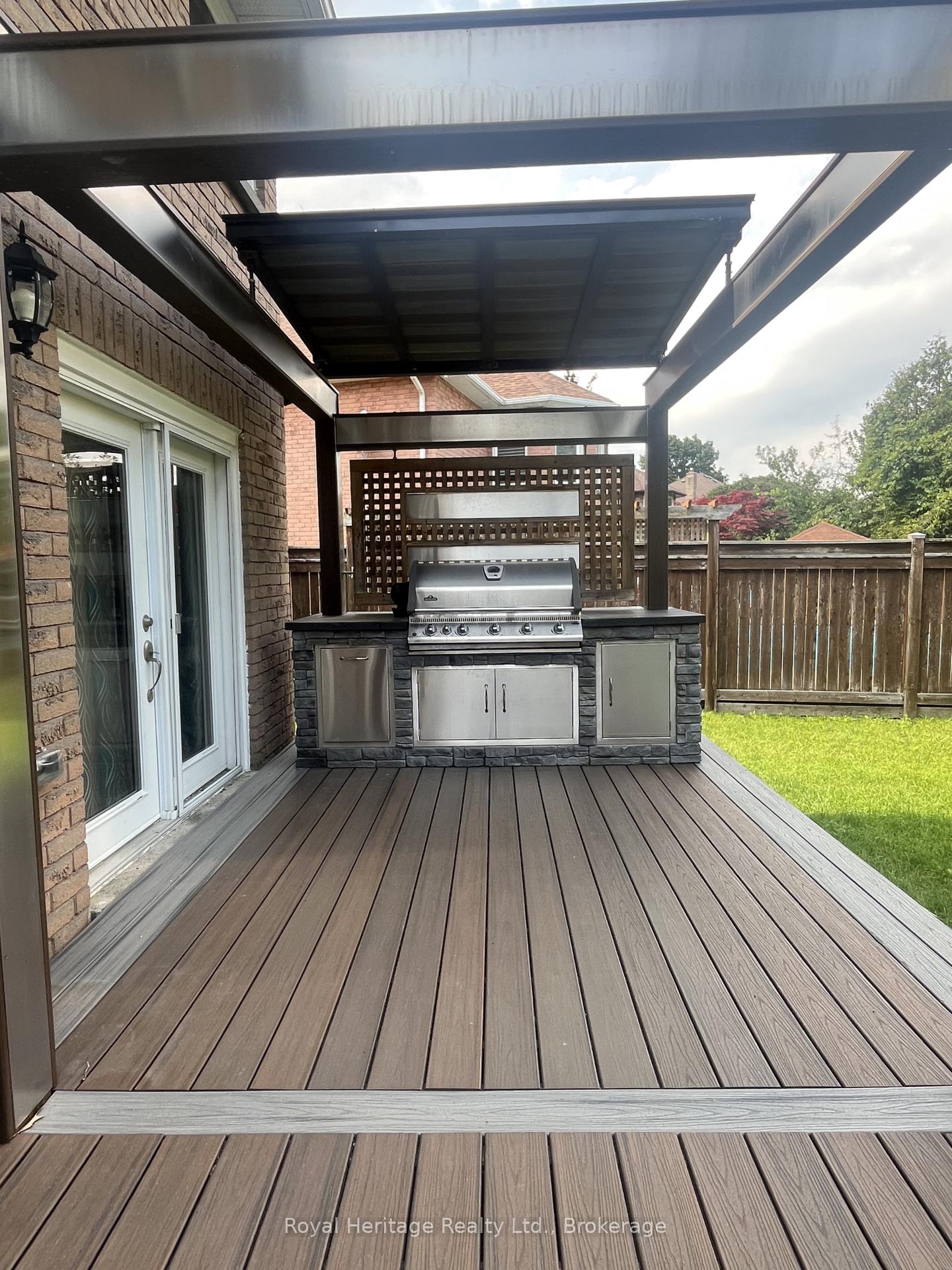 Photo 48 of 184 Lake Drive Way, Ajax, South West — HOMEH