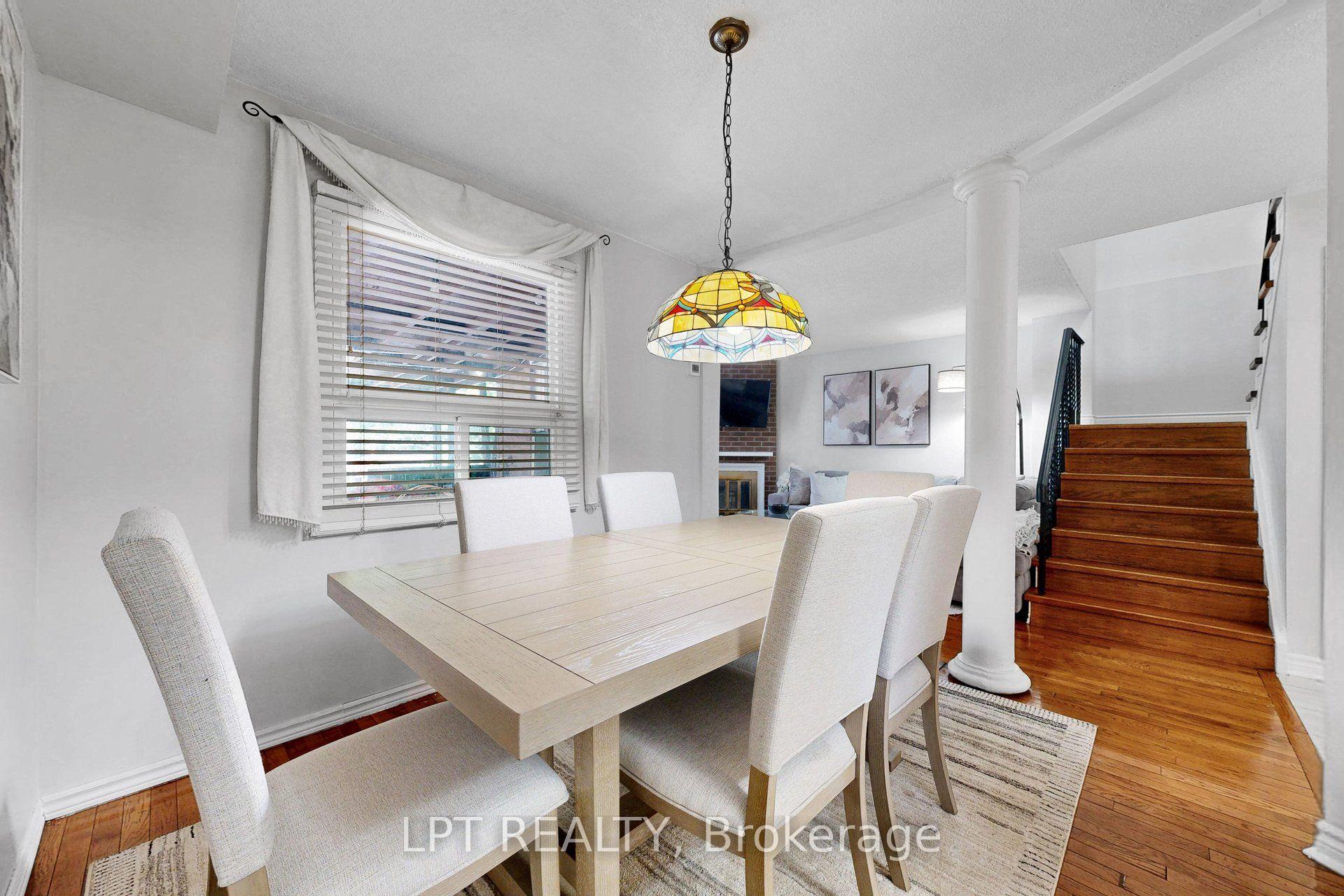 Photo 16 of 38 Pickard Lane, Brampton, Fletcher's West — HOMEH
