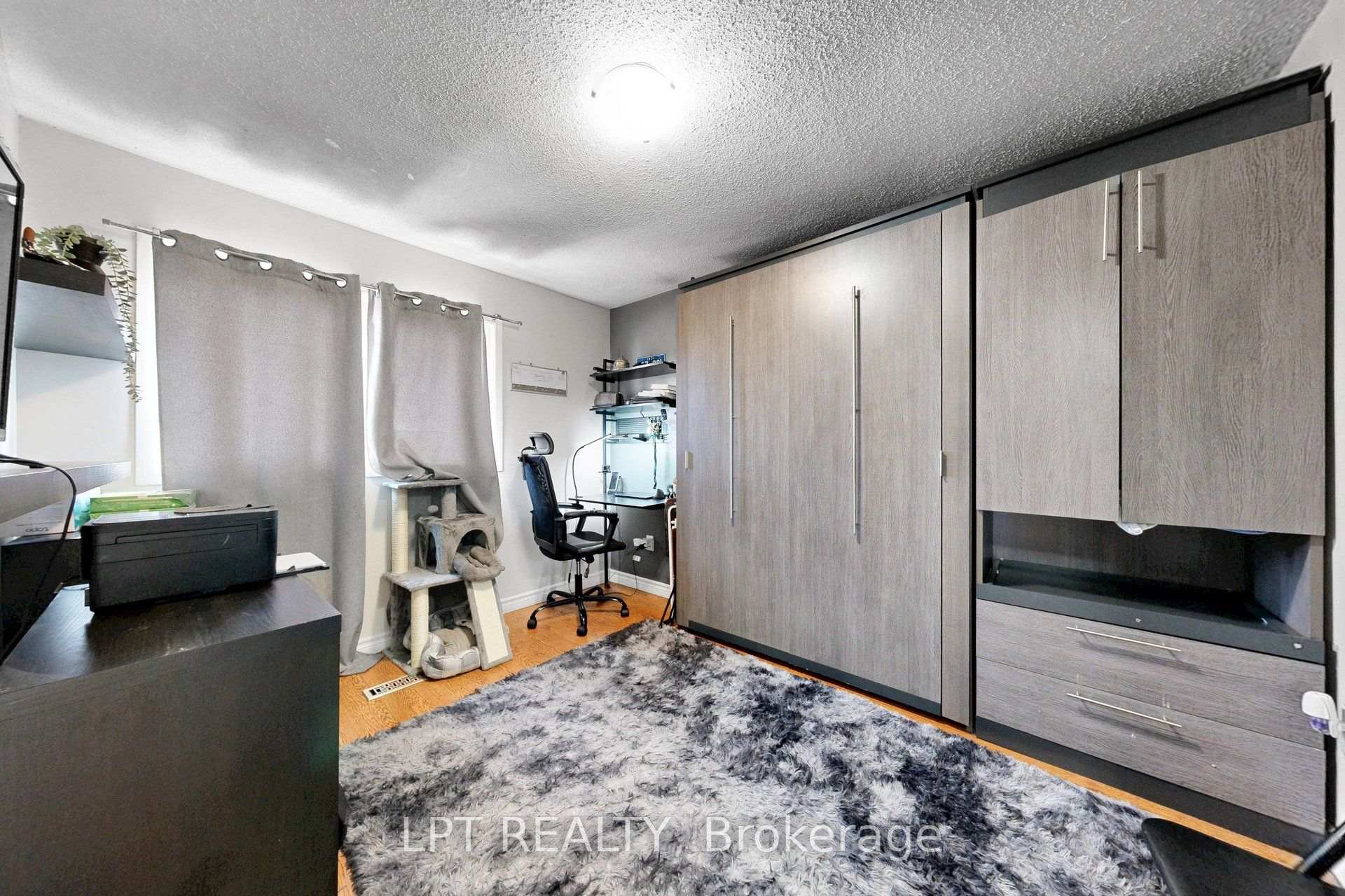Photo 31 of 38 Pickard Lane, Brampton, Fletcher's West — HOMEH