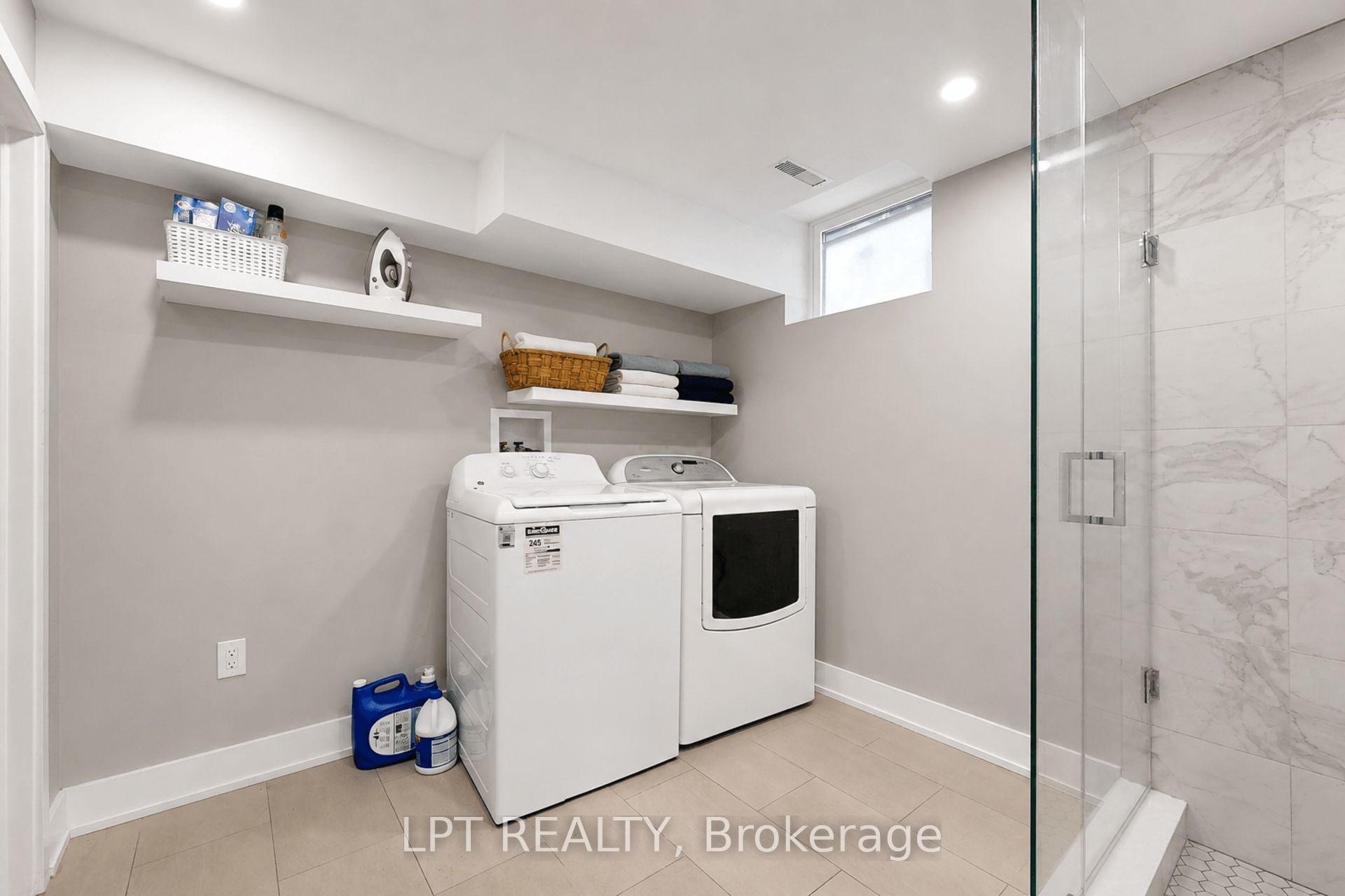 Photo 36 of 38 Pickard Lane, Brampton, Fletcher's West — HOMEH