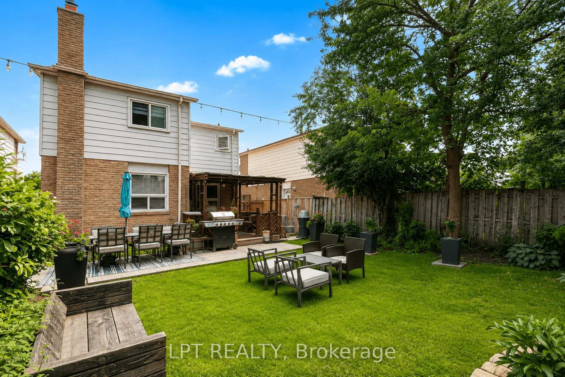 Photo 42 of 38 Pickard Lane, Brampton, Fletcher's West — HOMEH