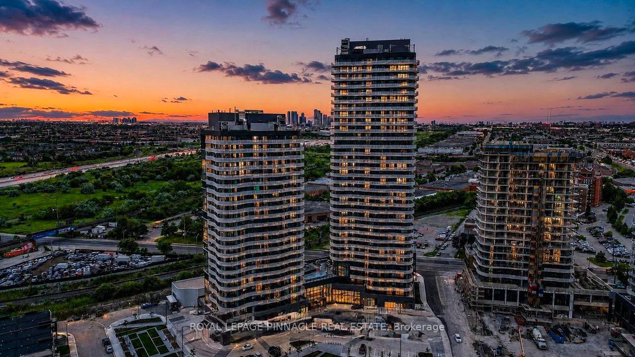 Photo 1 of Unit 1303, 10 Flavelle Trail, Vaughan, Steeles West Industrial — HOMEH