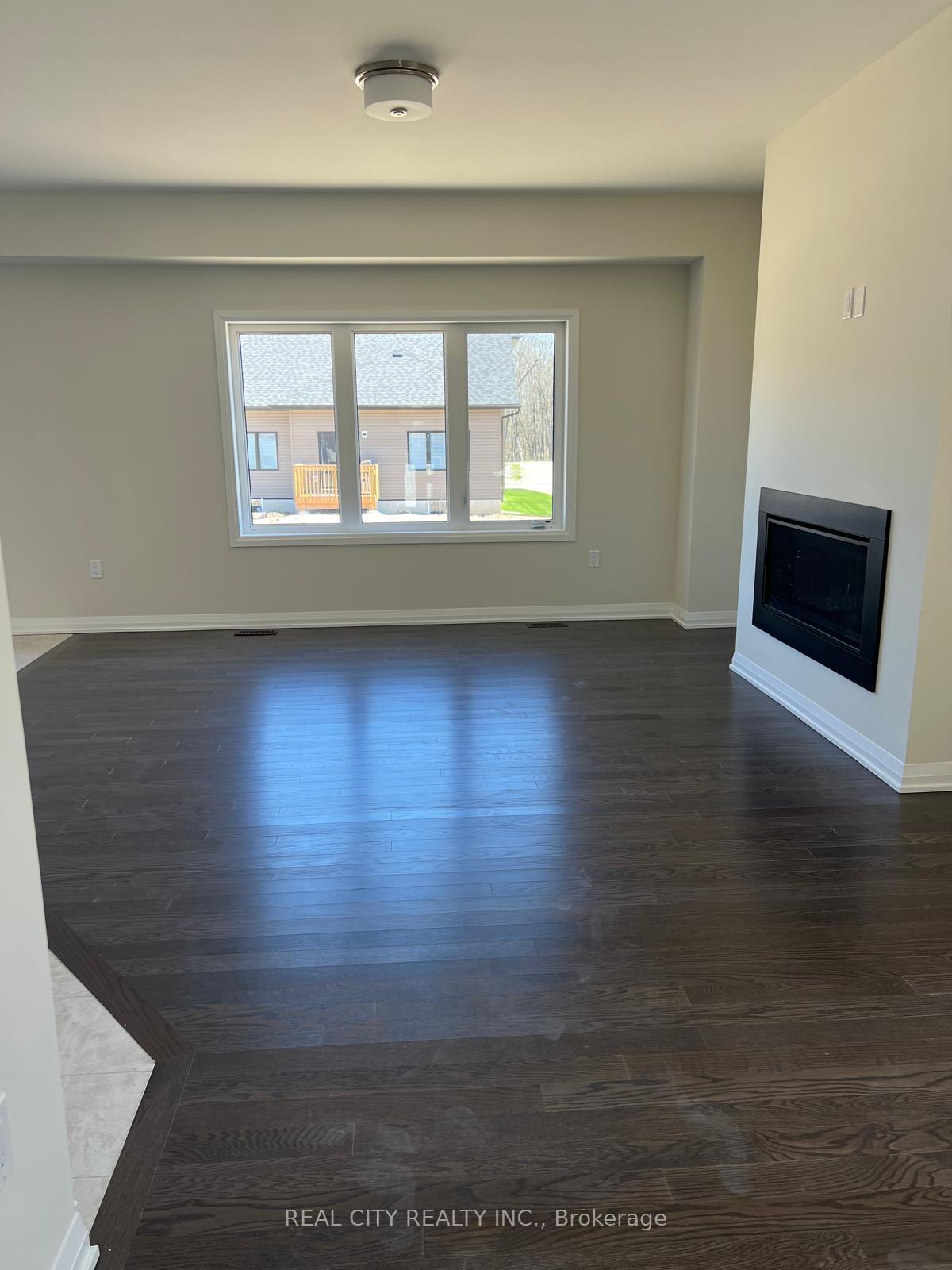Photo 8 of 3047 Sandy Acres Avenue, Severn, West Shore — HOMEH