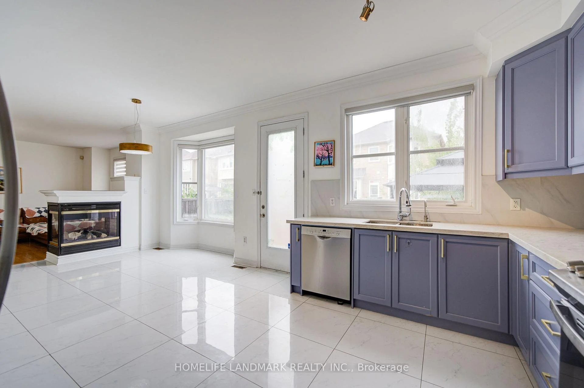 Photo 11 of 16 Barnstone Drive, Markham, Wismer — HOMEH