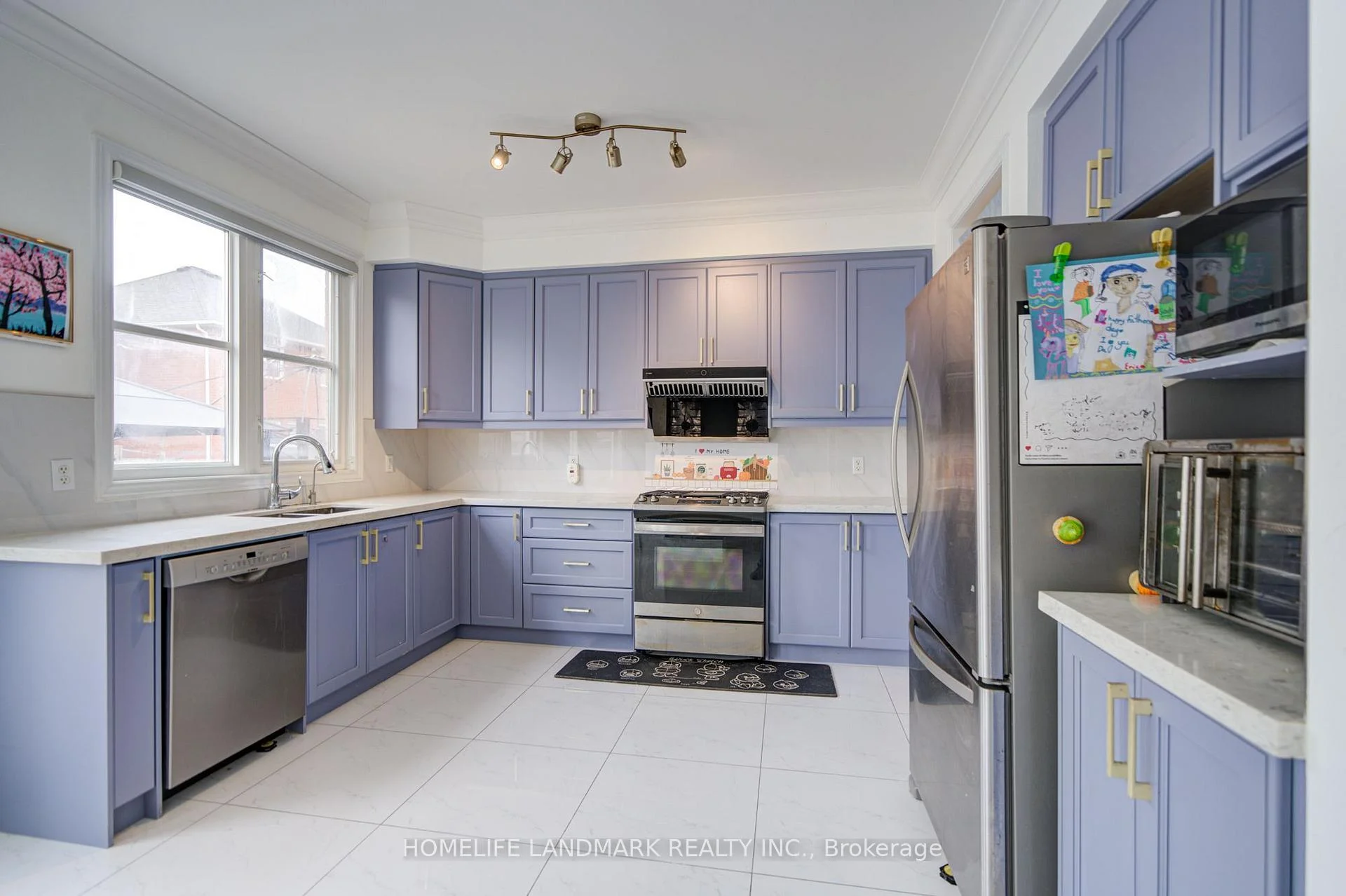 Photo 12 of 16 Barnstone Drive, Markham, Wismer — HOMEH