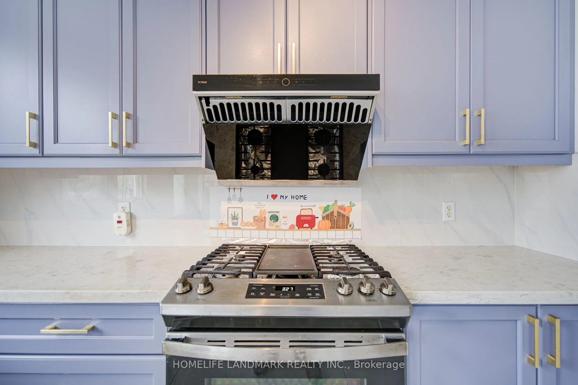 Photo 13 of 16 Barnstone Drive, Markham, Wismer — HOMEH