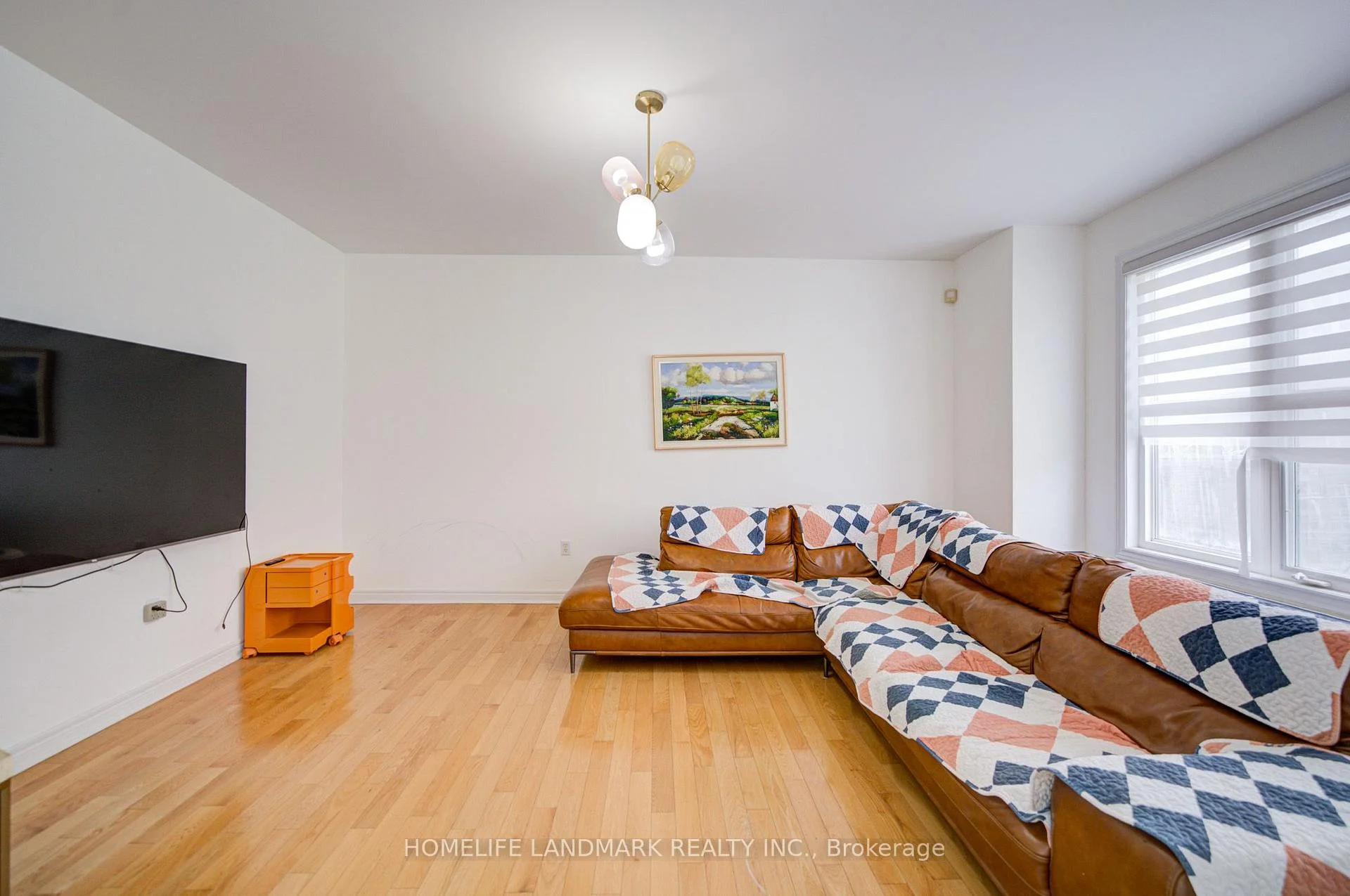Photo 14 of 16 Barnstone Drive, Markham, Wismer — HOMEH