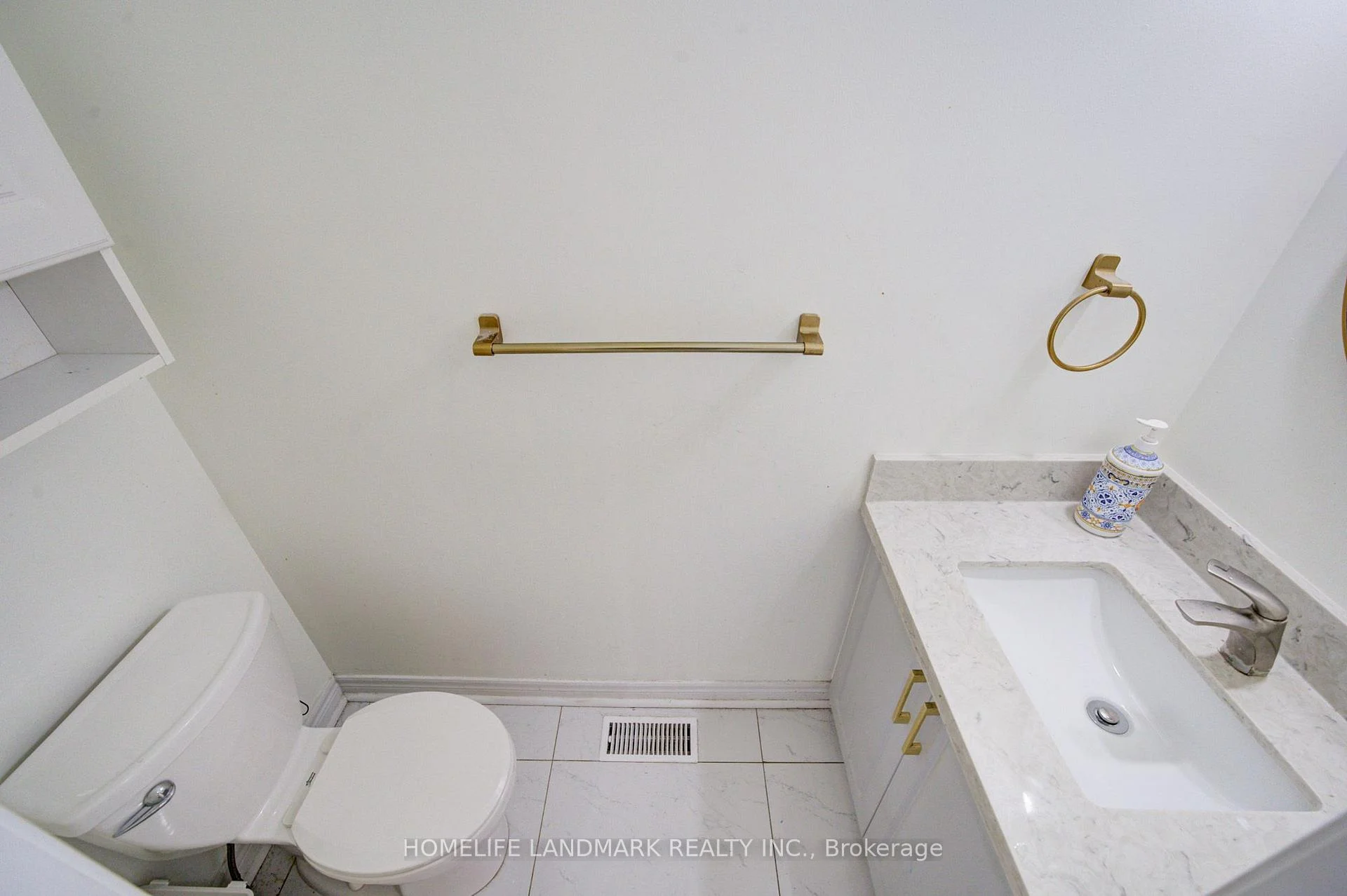 Photo 35 of 16 Barnstone Drive, Markham, Wismer — HOMEH