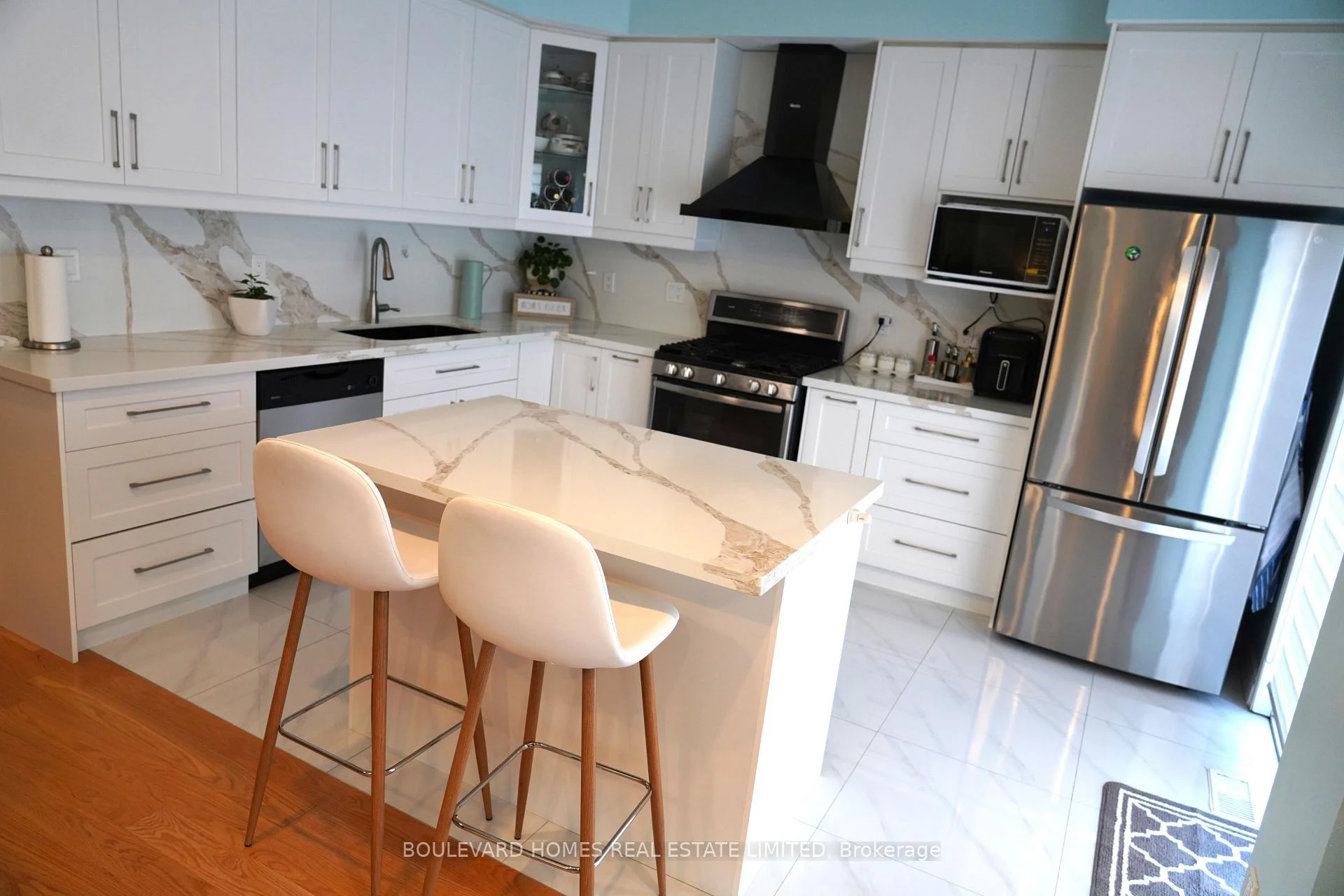 Photo 22 of 20 Russell Hill Road, Markham, Berczy — HOMEH
