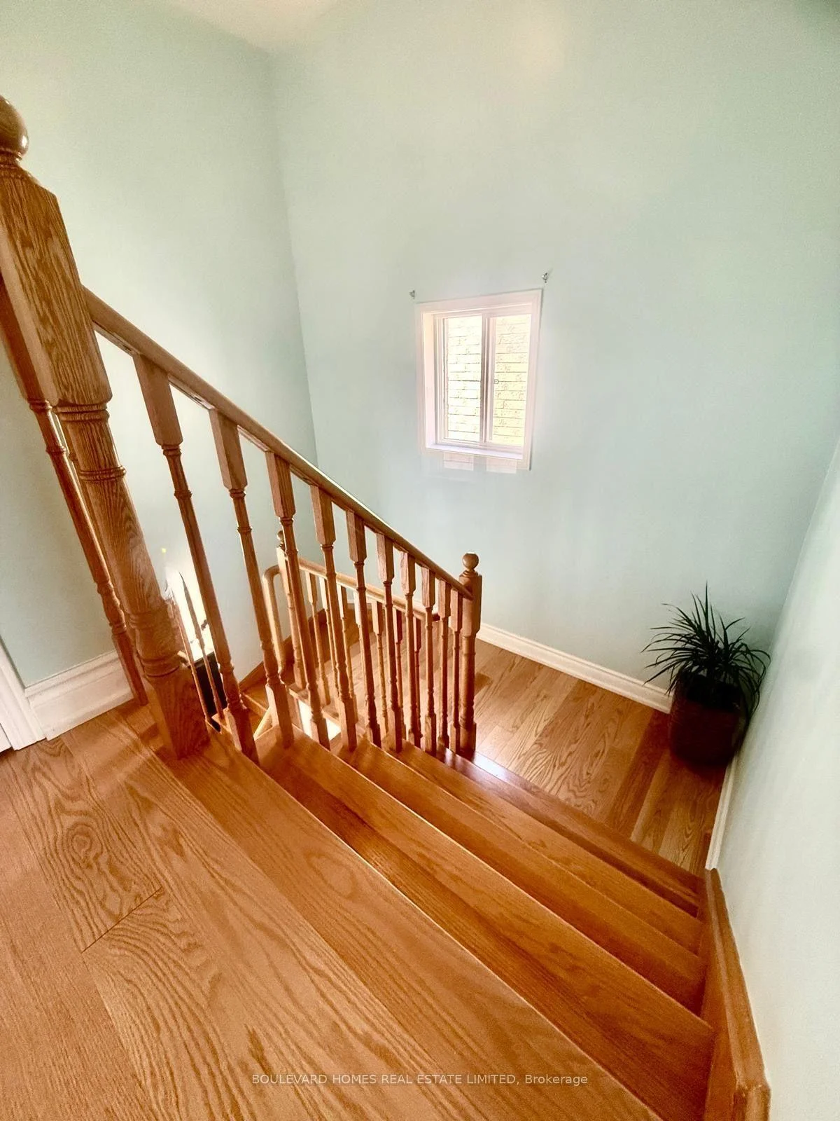 Photo 32 of 20 Russell Hill Road, Markham, Berczy — HOMEH