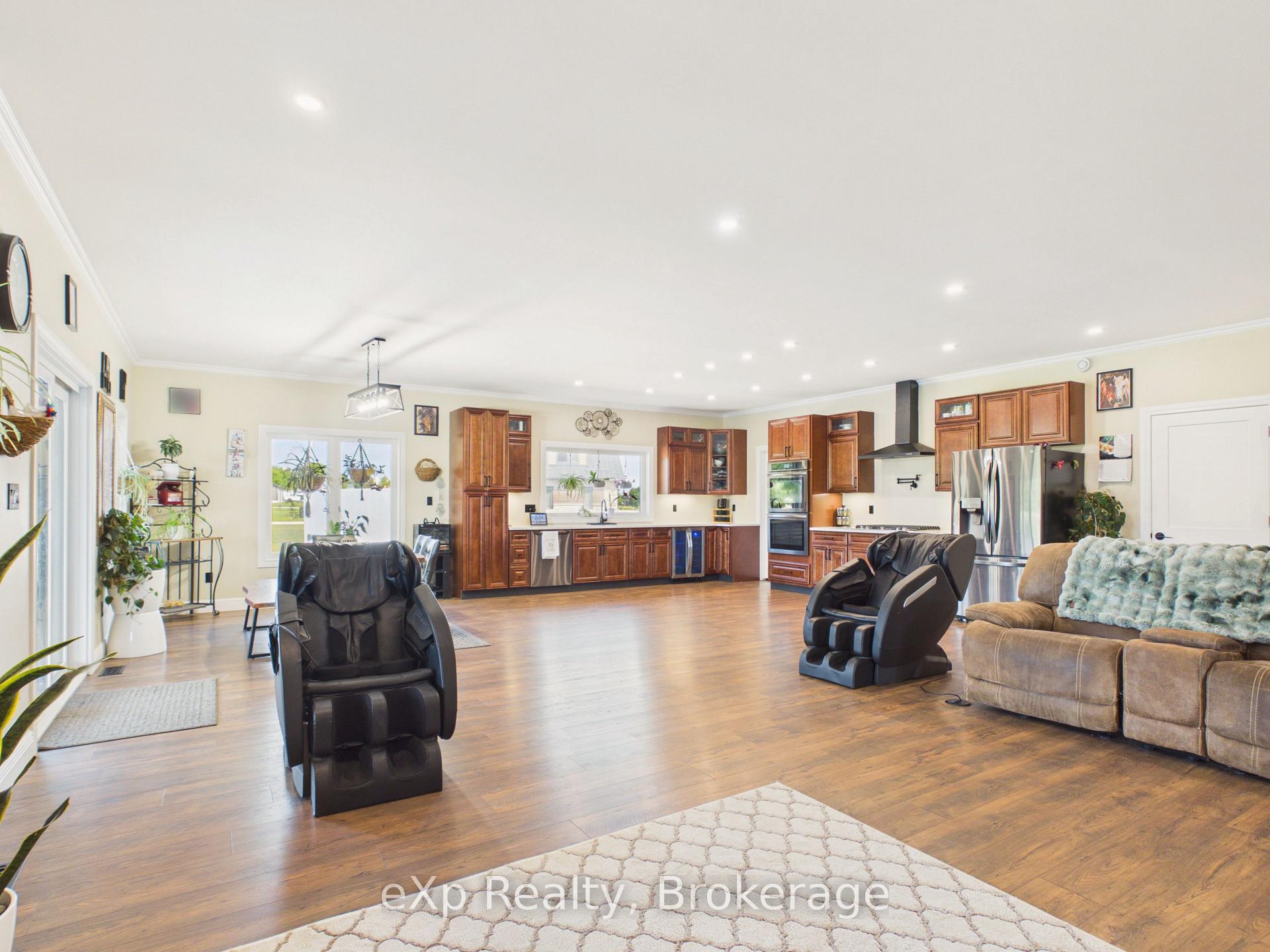 Photo 10 of 7 Weiss Drive, South Bruce — HOMEH