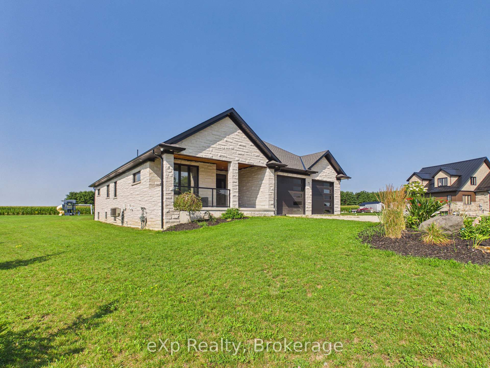 Photo 31 of 7 Weiss Drive, South Bruce — HOMEH