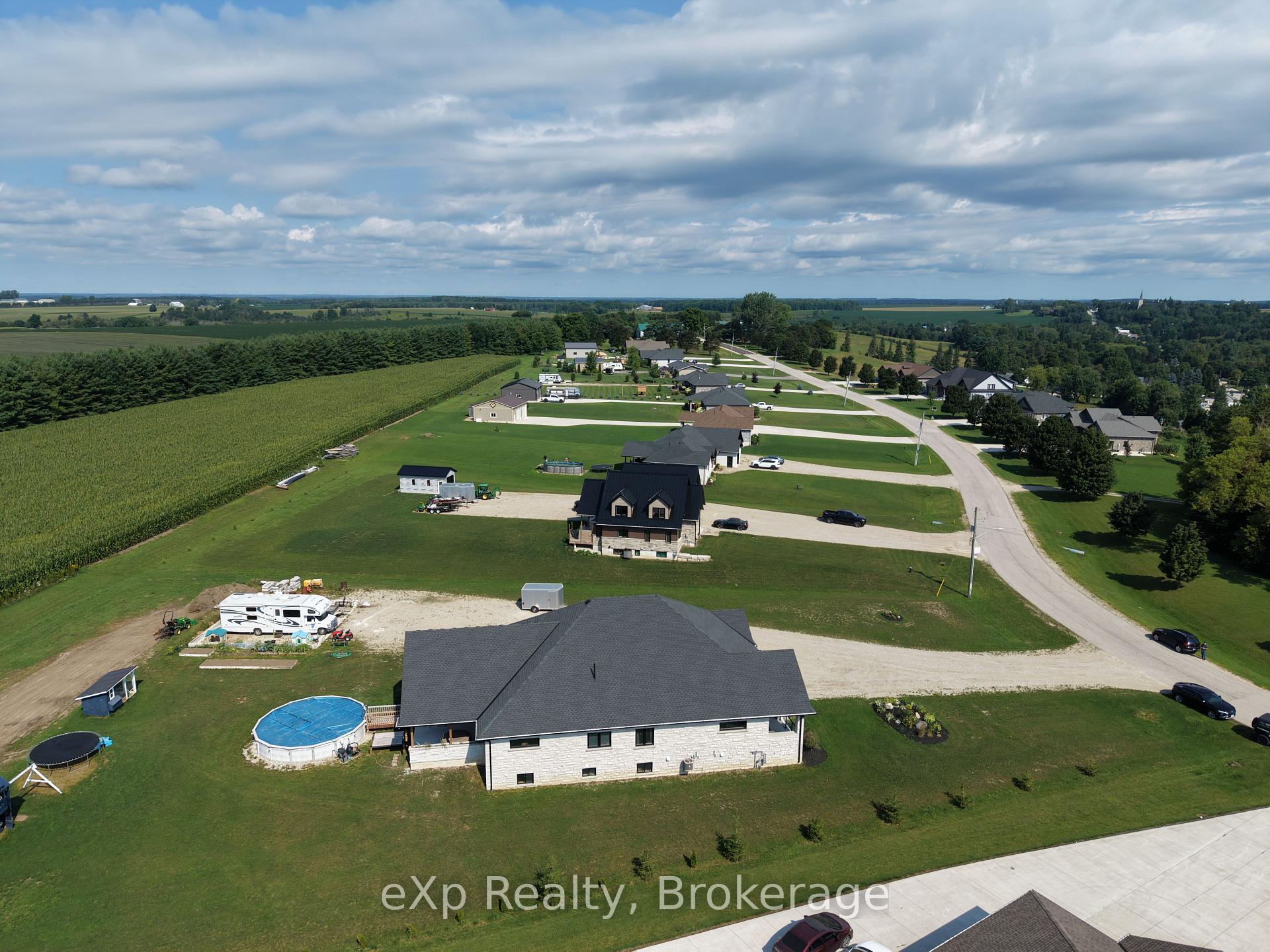 Photo 43 of 7 Weiss Drive, South Bruce — HOMEH