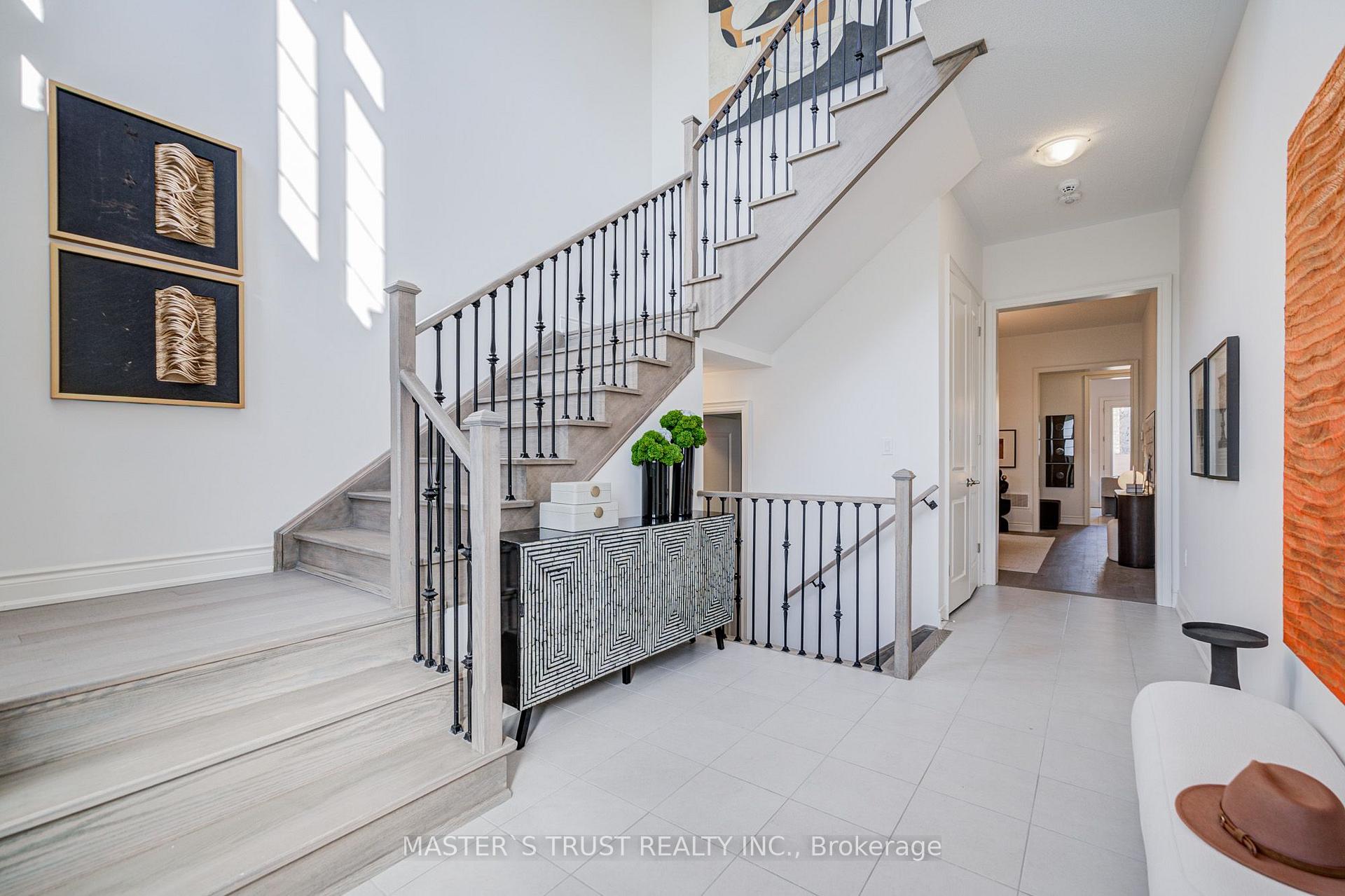 Photo 6 of 155 Prairie Rose Drive, Richmond Hill, Rural Richmond Hill — HOMEH