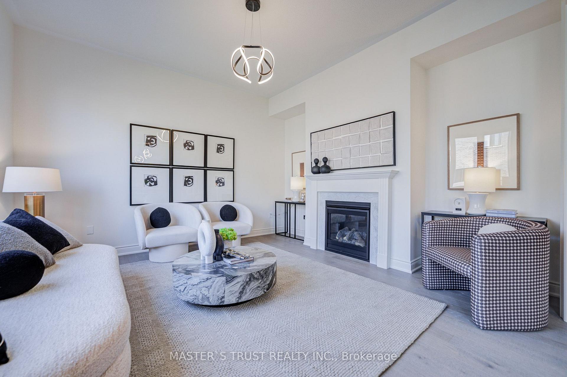 Photo 16 of 155 Prairie Rose Drive, Richmond Hill, Rural Richmond Hill — HOMEH