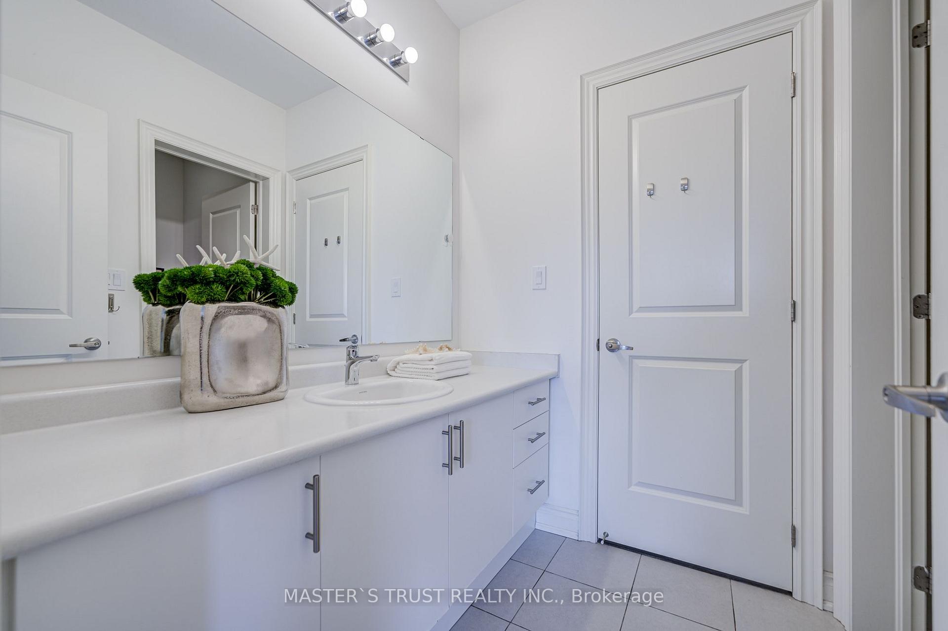 Photo 26 of 155 Prairie Rose Drive, Richmond Hill, Rural Richmond Hill — HOMEH