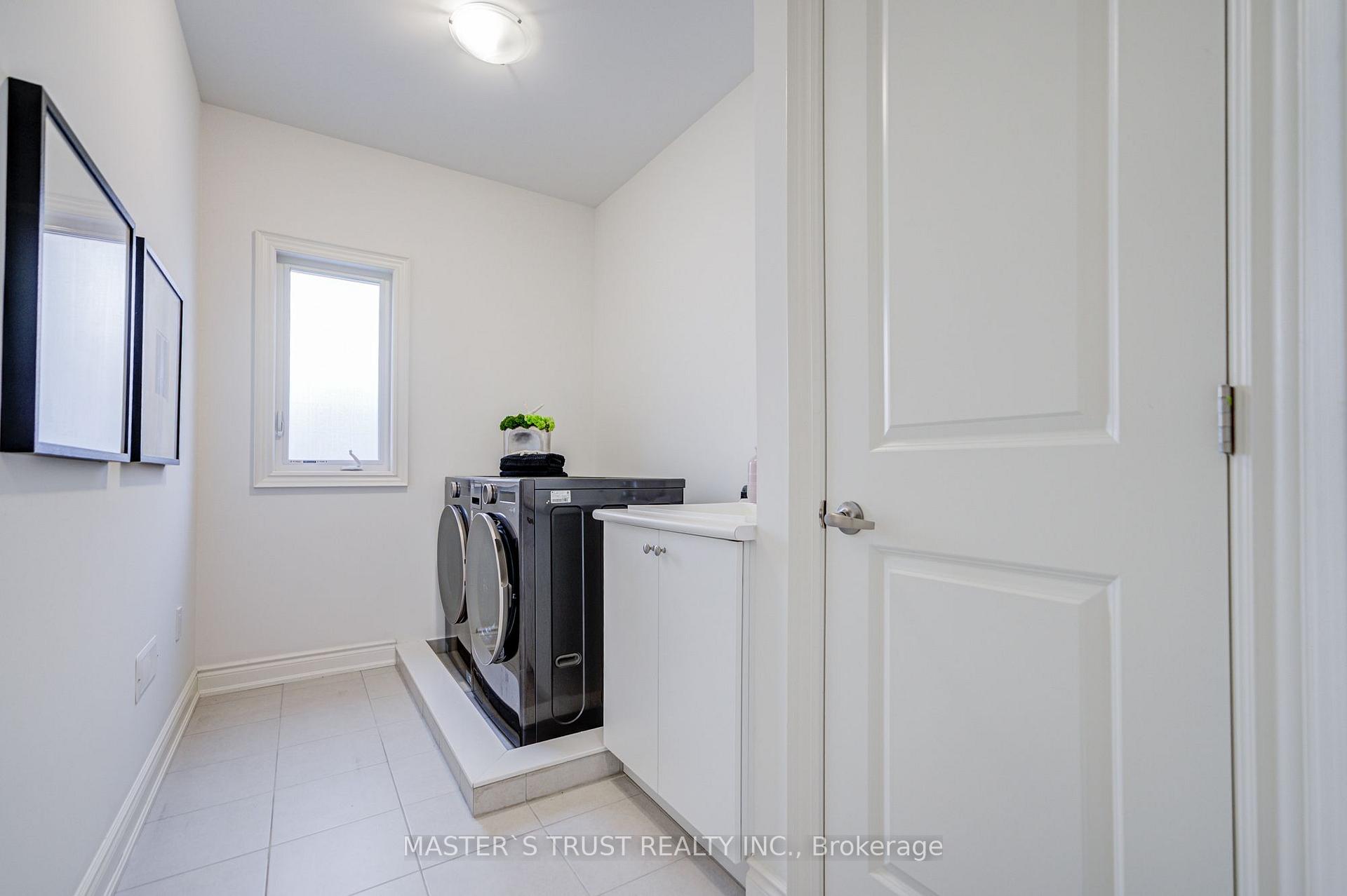 Photo 32 of 155 Prairie Rose Drive, Richmond Hill, Rural Richmond Hill — HOMEH