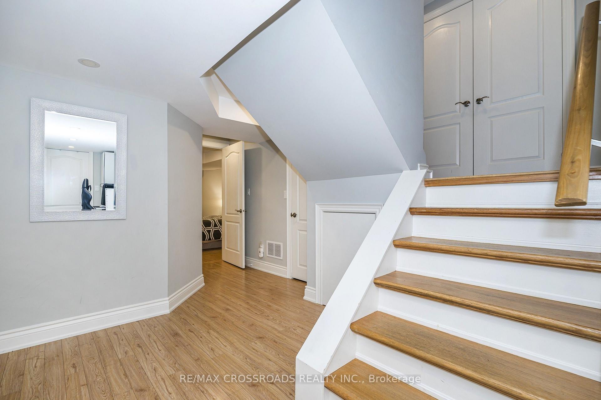 Photo 40 of 21A Brian Drive, North York, Pleasant View — HOMEH