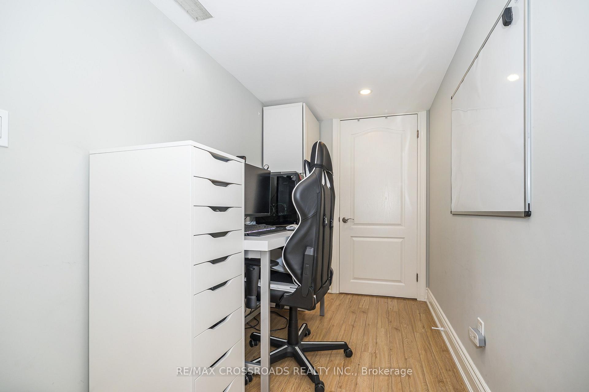 Photo 41 of 21A Brian Drive, North York, Pleasant View — HOMEH