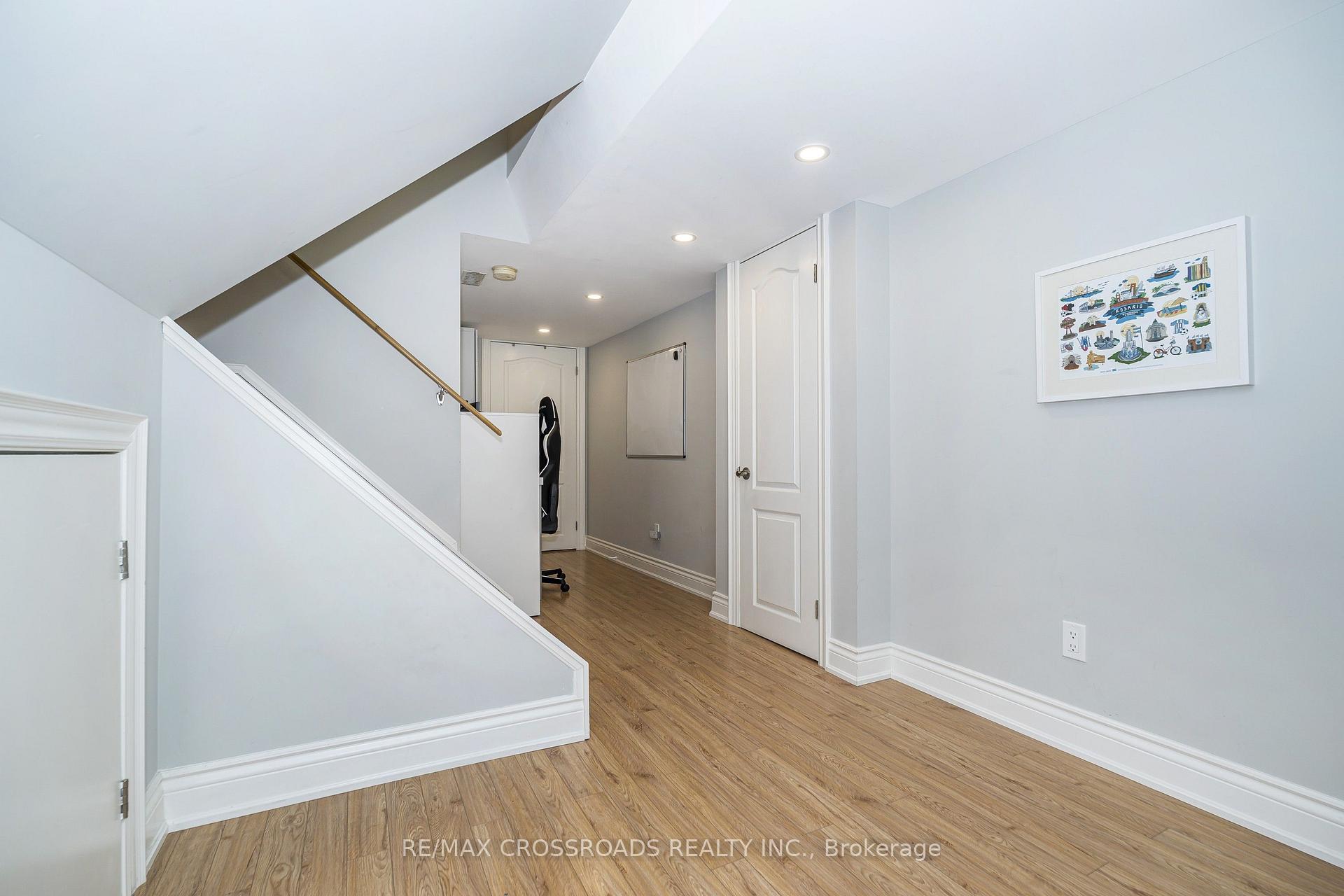 Photo 42 of 21A Brian Drive, North York, Pleasant View — HOMEH