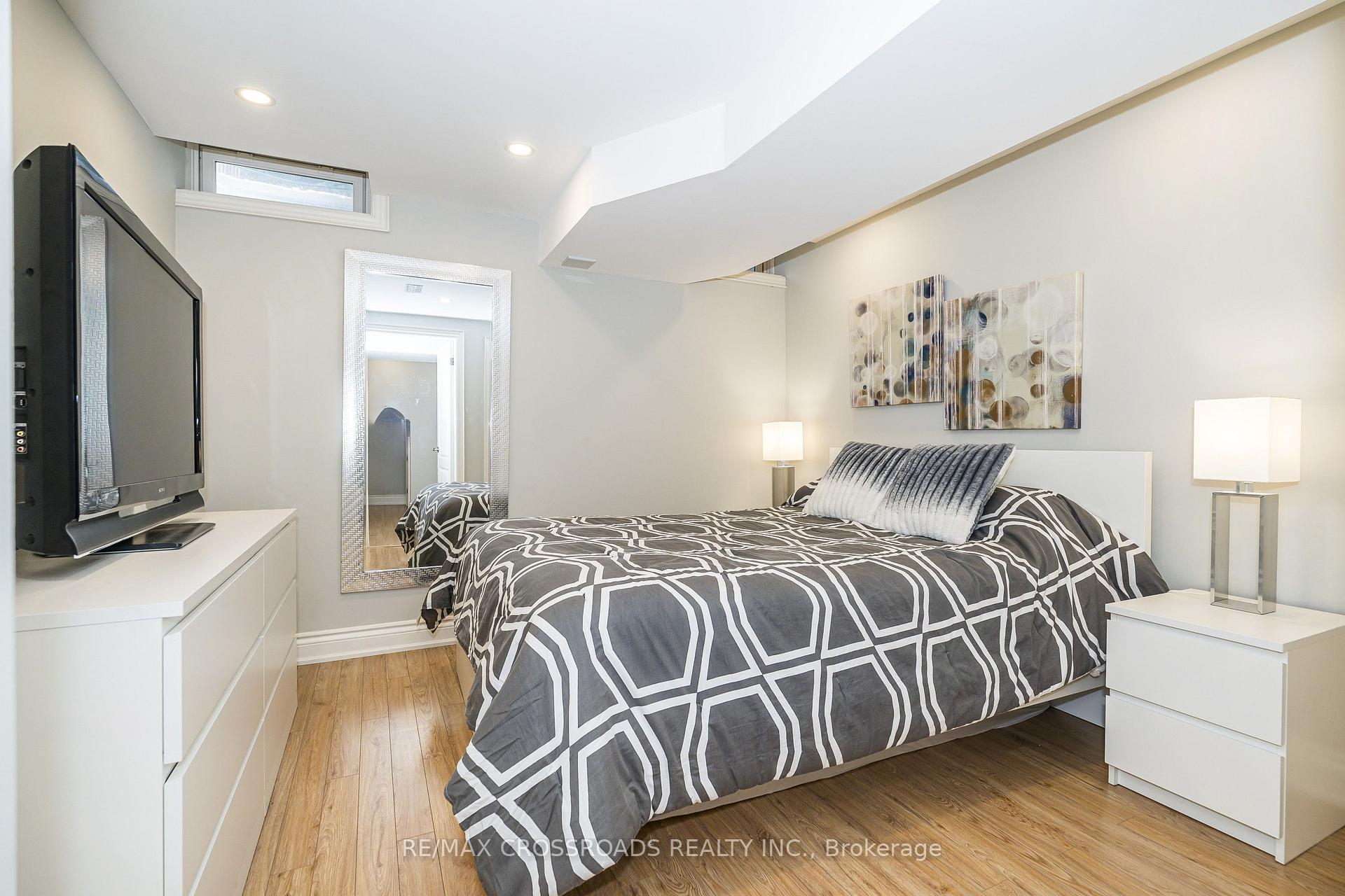 Photo 43 of 21A Brian Drive, North York, Pleasant View — HOMEH