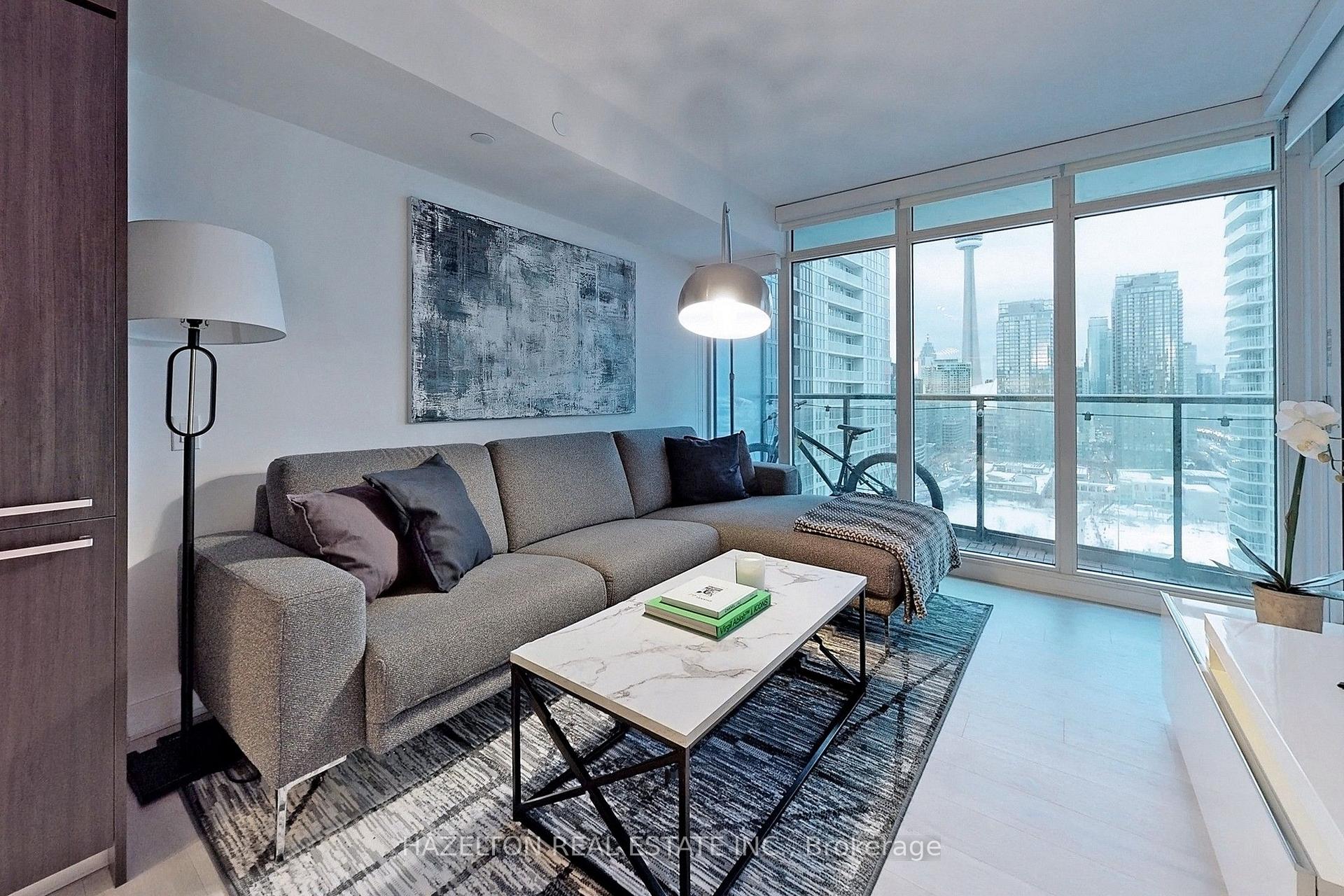 Photo 3 of Unit 2510, 70 Queens Wharf Road, Toronto, Waterfront Communities — HOMEH