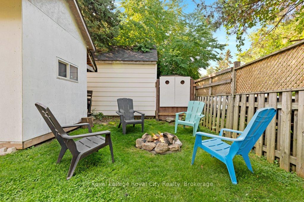 Photo 49 of 9 Wilbur Street N, Halton Hills, Acton — HOMEH