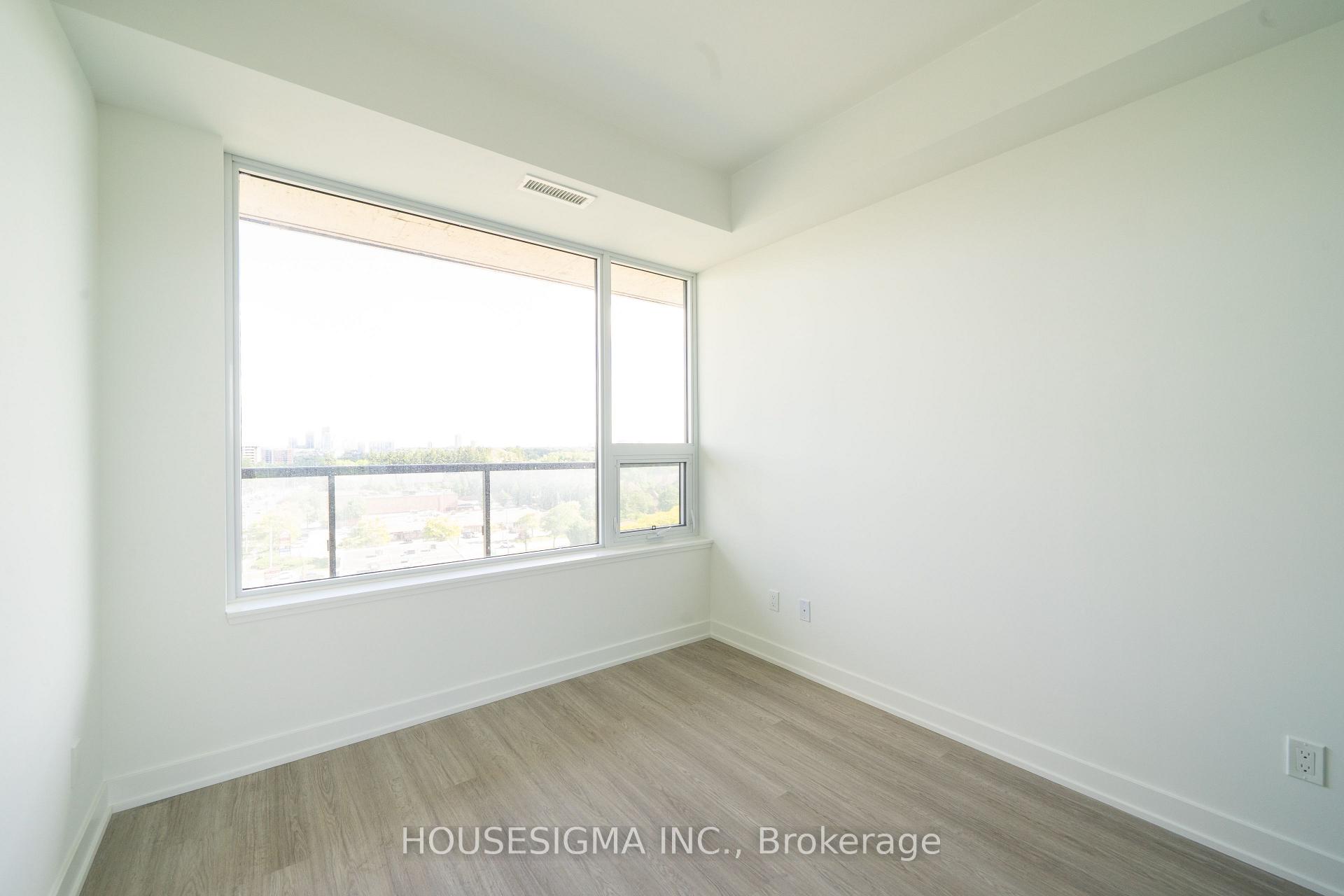 Photo 12 of Unit 820, 8188 Yonge Street, Vaughan, Uplands — HOMEH