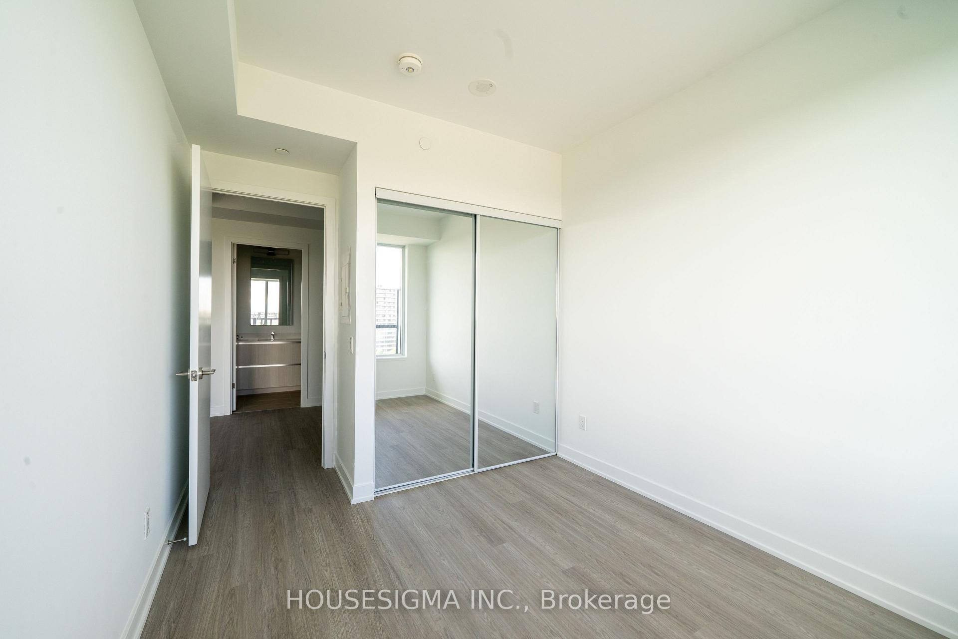 Photo 13 of Unit 820, 8188 Yonge Street, Vaughan, Uplands — HOMEH