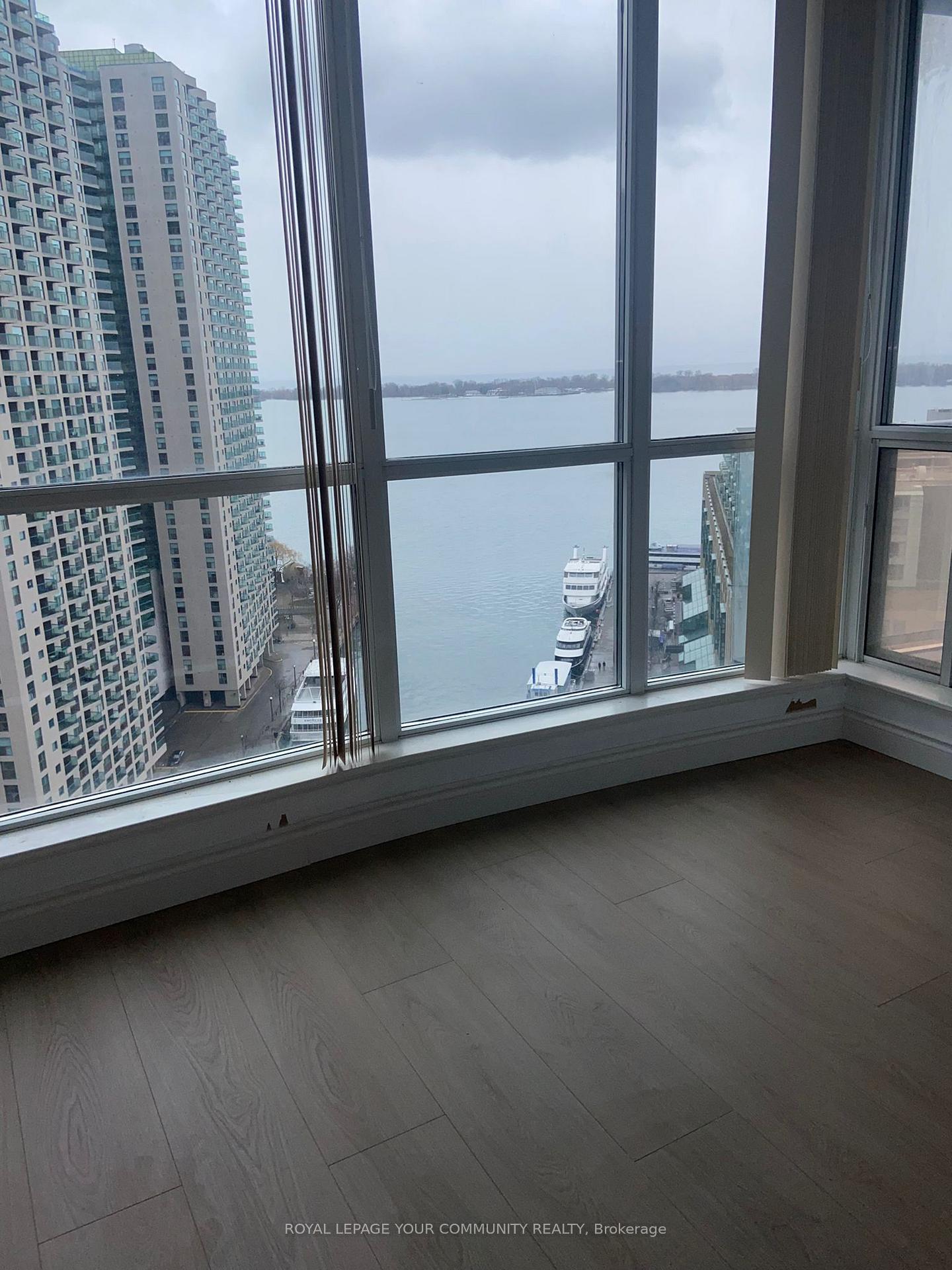 Photo 2 of Unit 2206, 8 York Street, Toronto, Waterfront Communities — HOMEH
