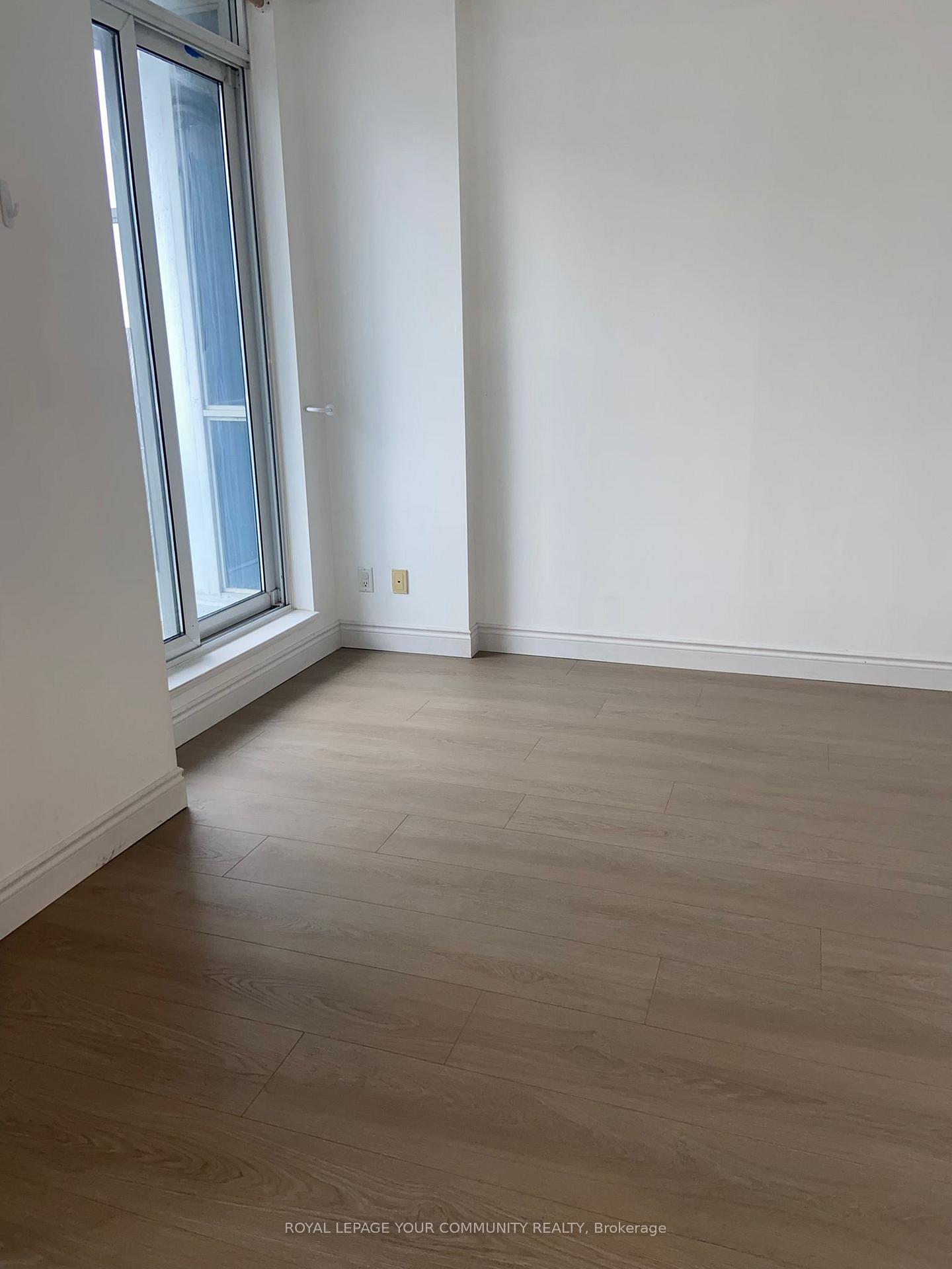 Photo 8 of Unit 2206, 8 York Street, Toronto, Waterfront Communities — HOMEH