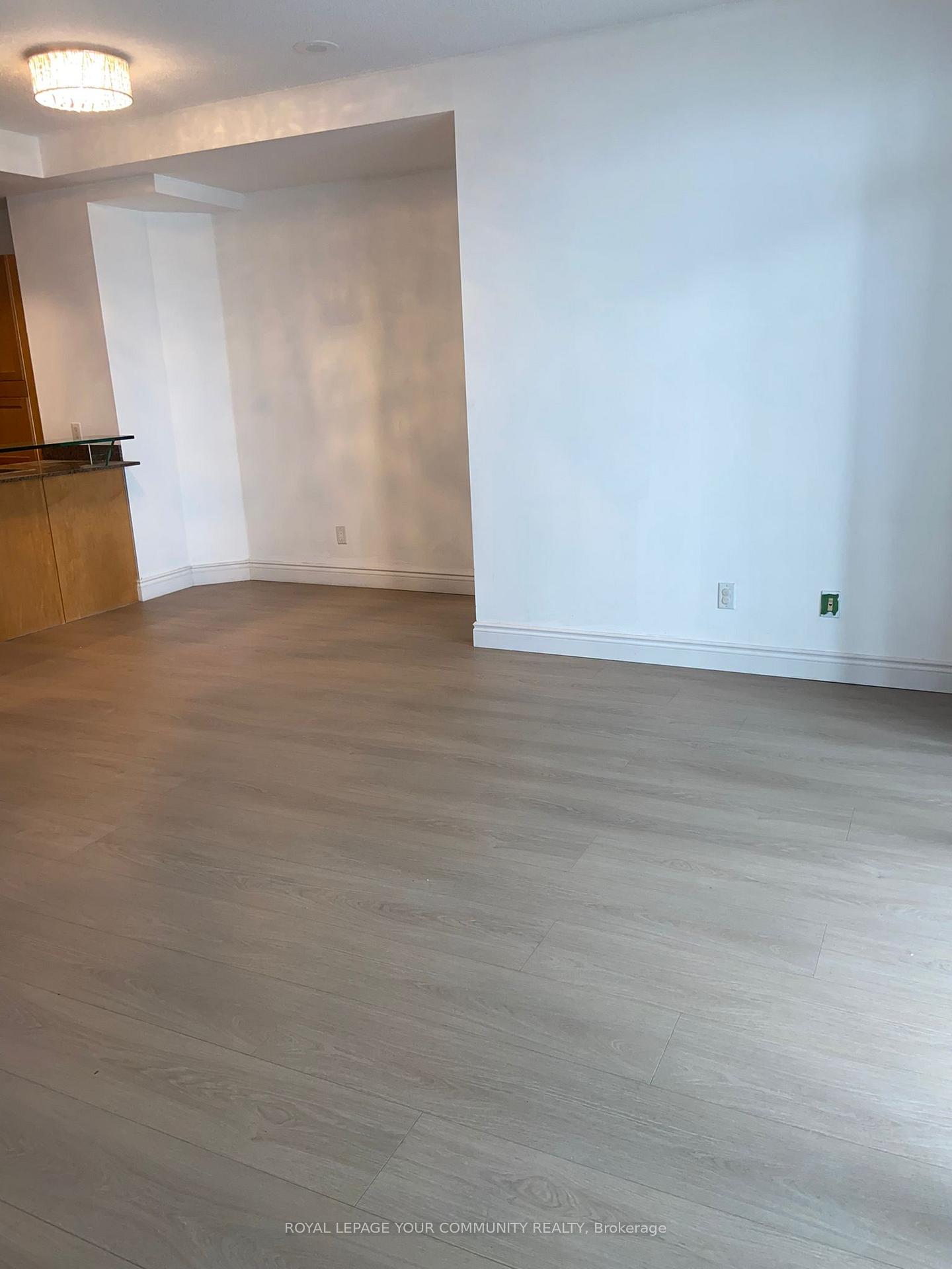 Photo 9 of Unit 2206, 8 York Street, Toronto, Waterfront Communities — HOMEH