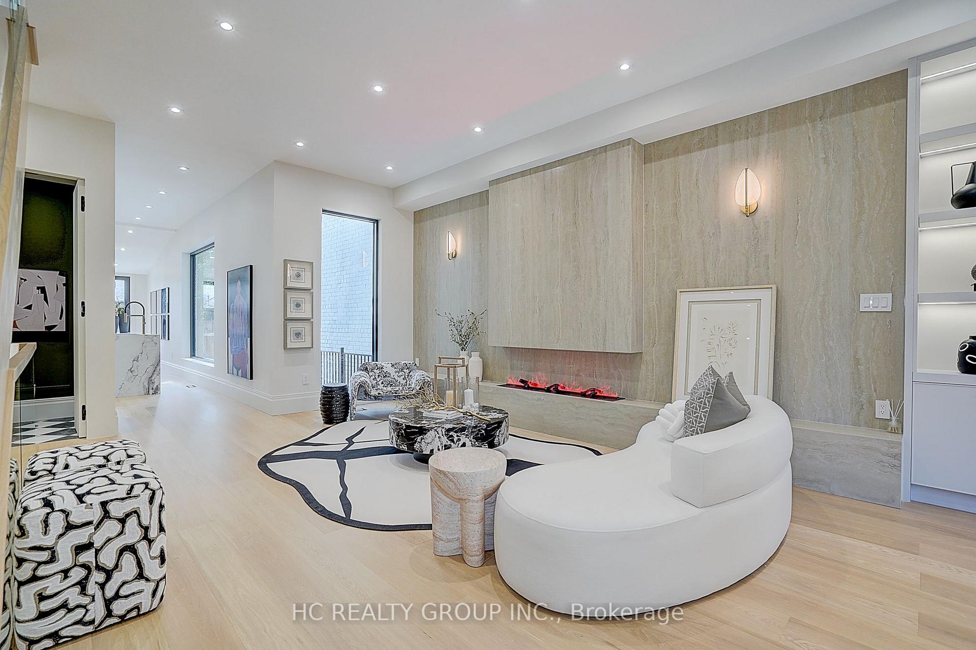 Photo 7 of 385 Manning Avenue, Toronto, Palmerston-Little Italy — HOMEH
