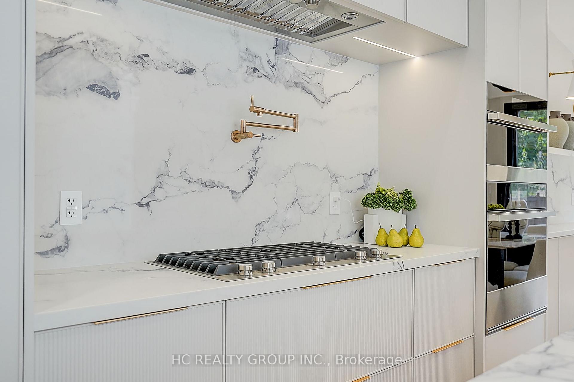 Photo 12 of 385 Manning Avenue, Toronto, Palmerston-Little Italy — HOMEH
