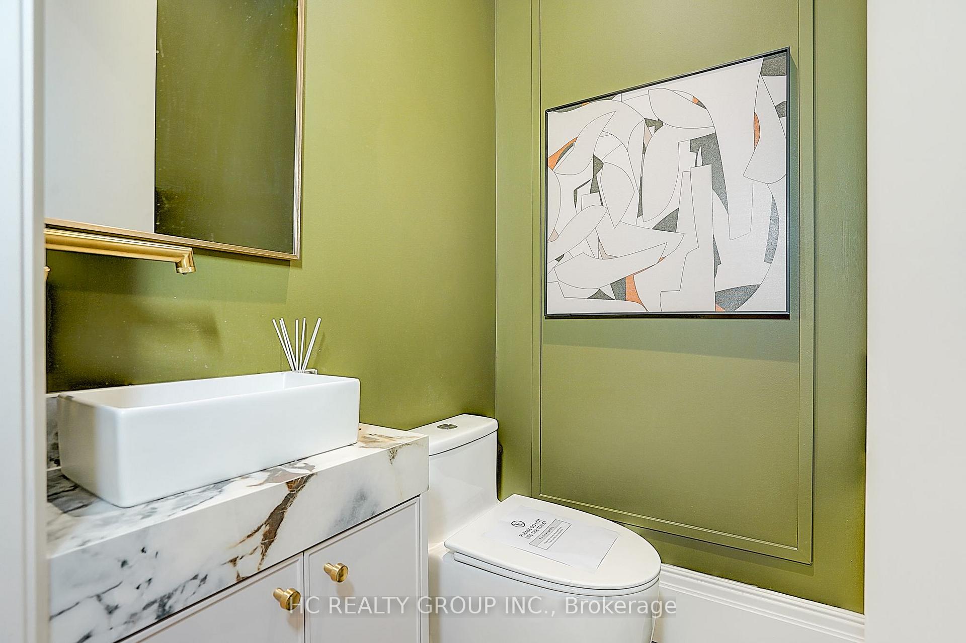 Photo 17 of 385 Manning Avenue, Toronto, Palmerston-Little Italy — HOMEH