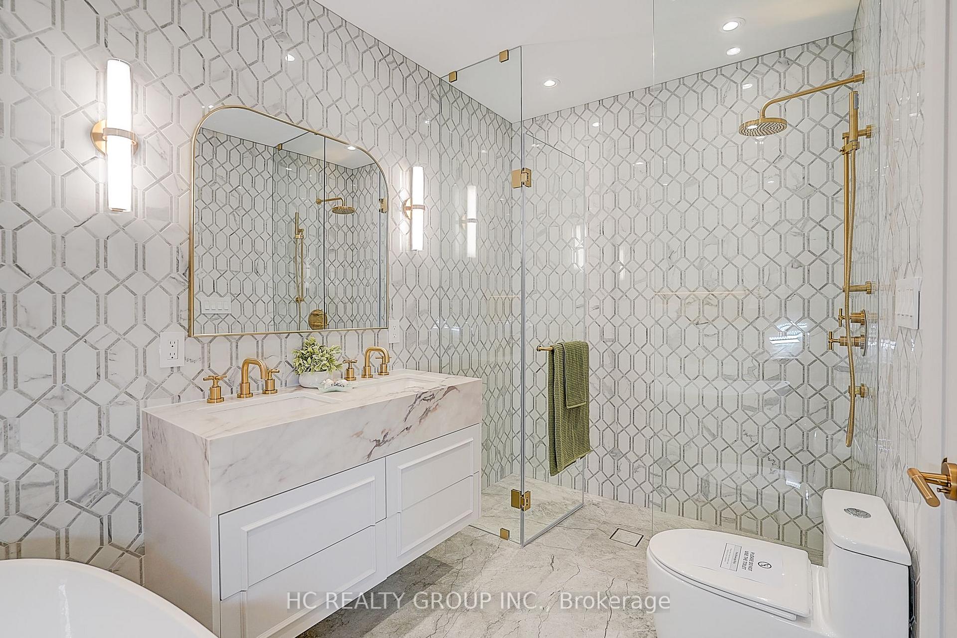 Photo 21 of 385 Manning Avenue, Toronto, Palmerston-Little Italy — HOMEH