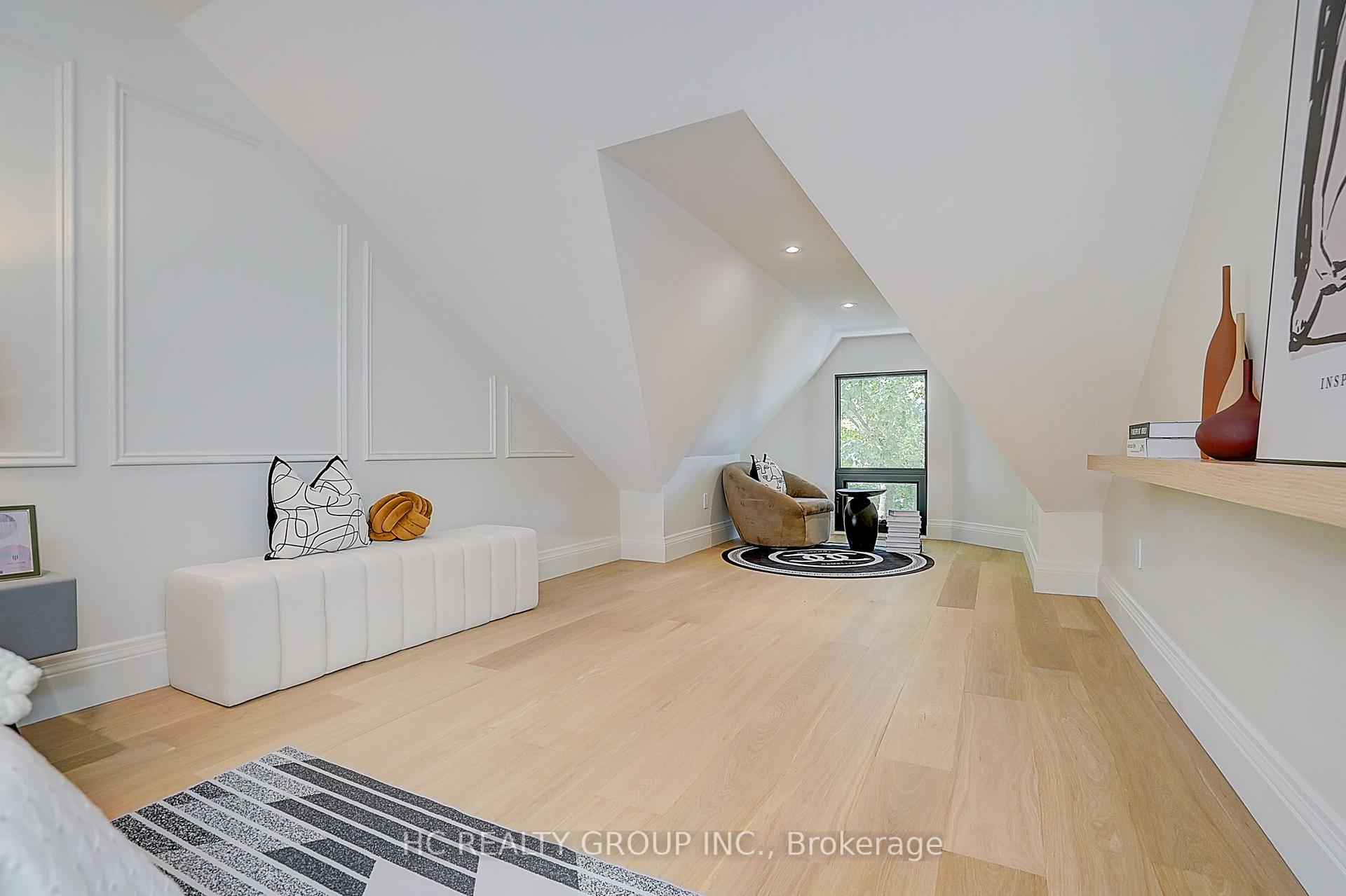 Photo 31 of 385 Manning Avenue, Toronto, Palmerston-Little Italy — HOMEH