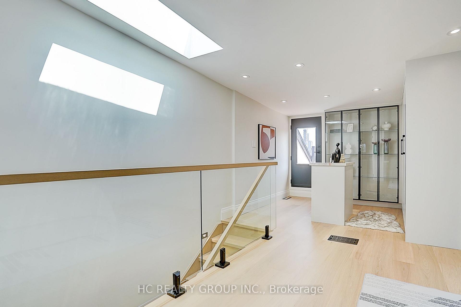 Photo 35 of 385 Manning Avenue, Toronto, Palmerston-Little Italy — HOMEH