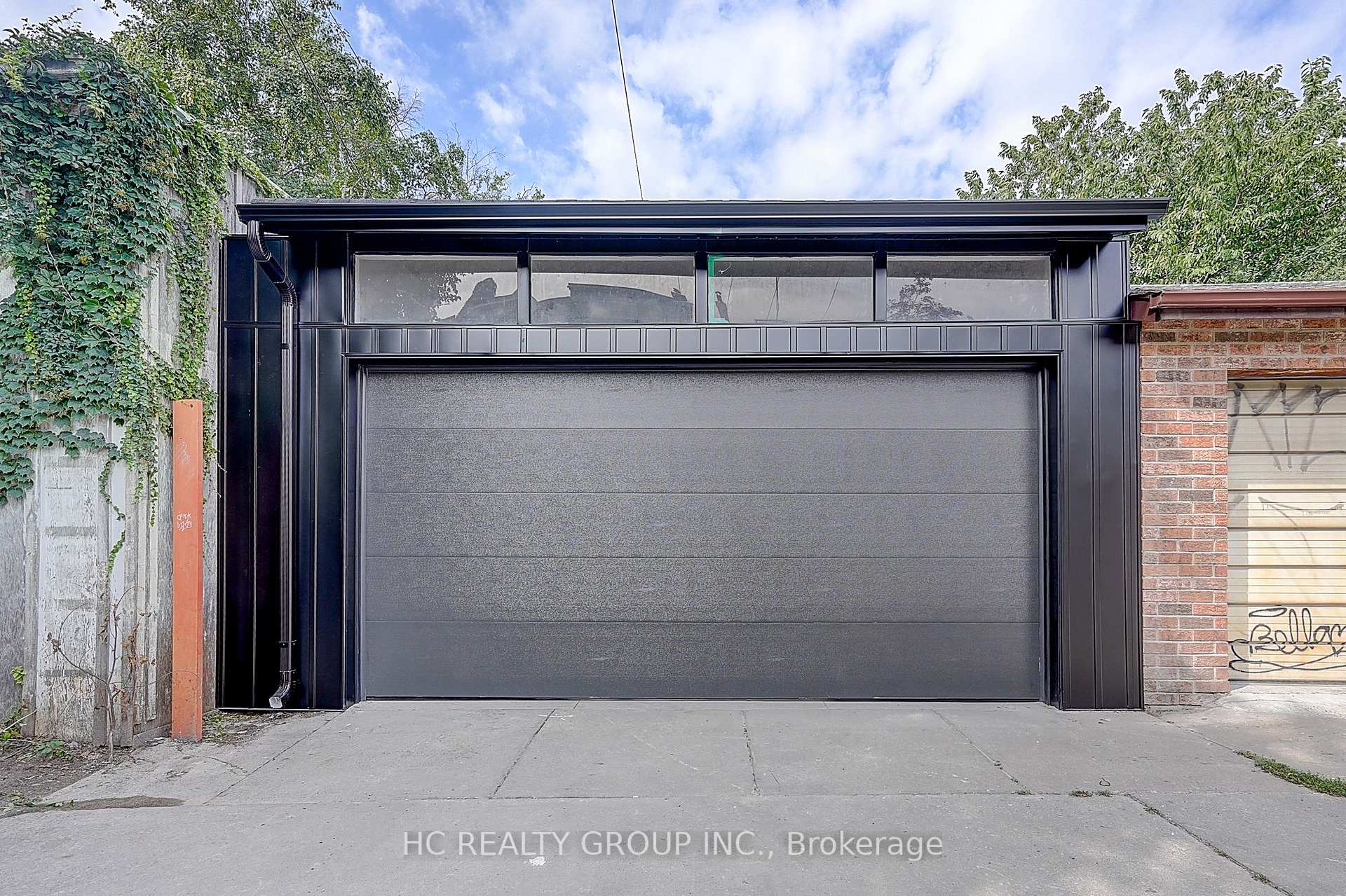 Photo 42 of 385 Manning Avenue, Toronto, Palmerston-Little Italy — HOMEH