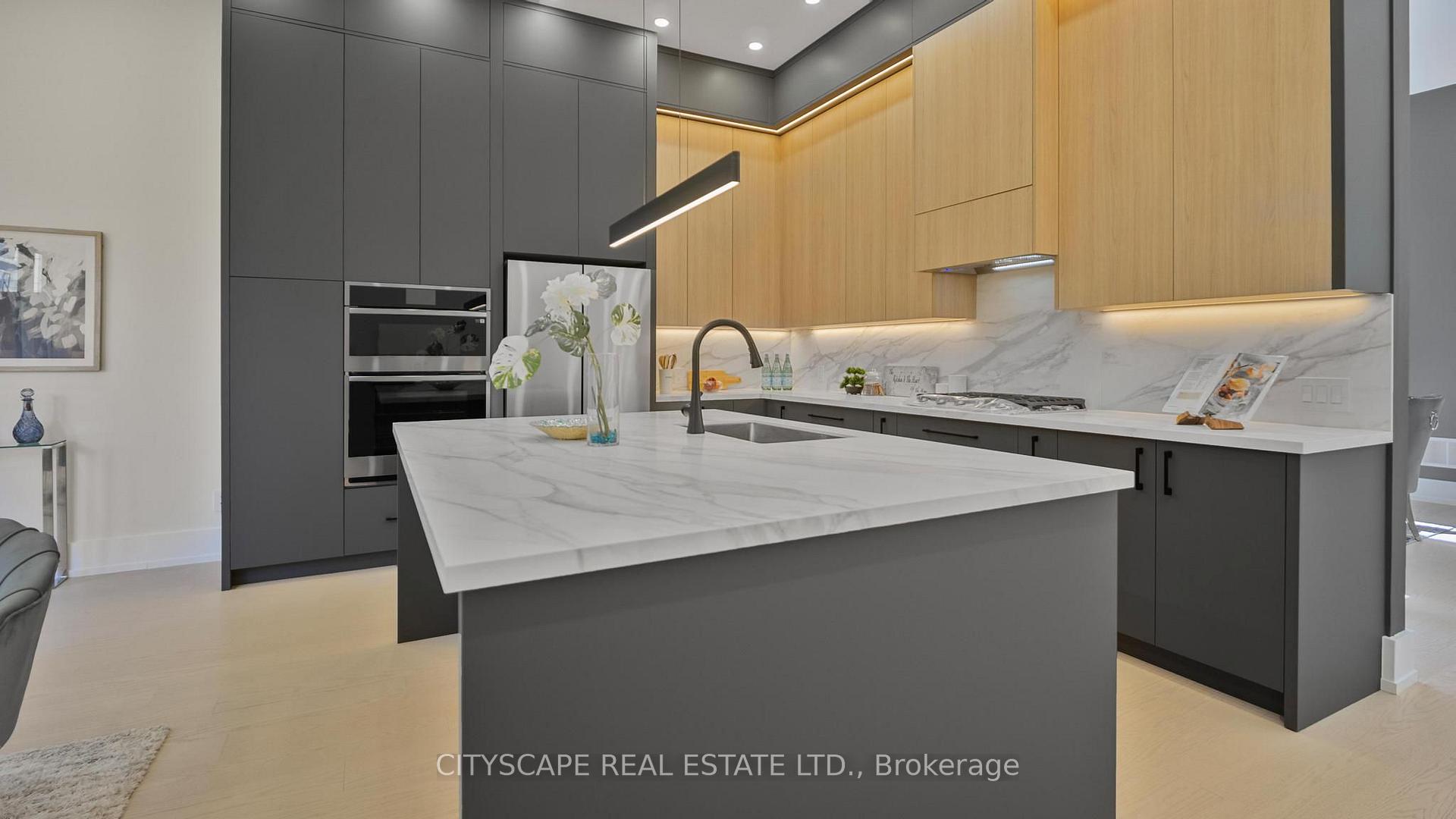 Photo 6 of 39 Kenworthy Avenue, Scarborough, Oakridge — HOMEH