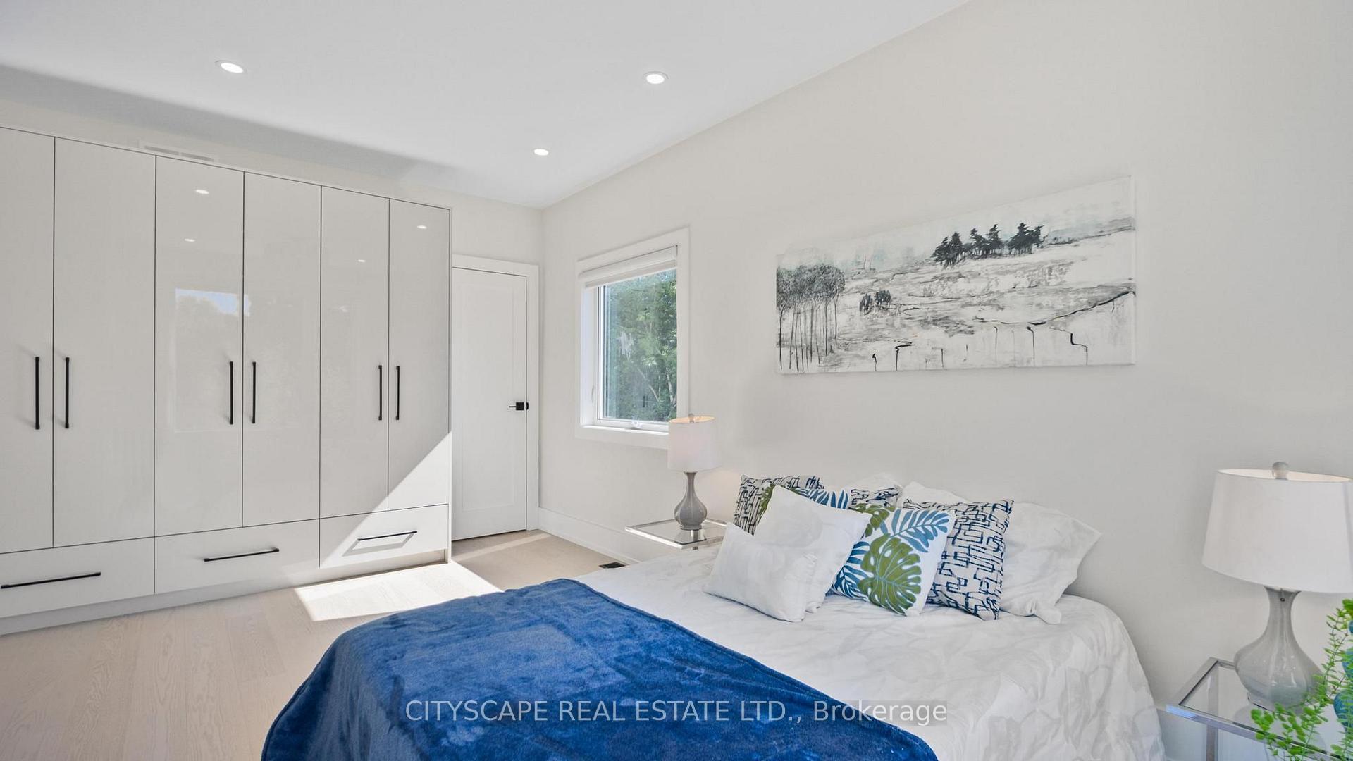 Photo 36 of 39 Kenworthy Avenue, Scarborough, Oakridge — HOMEH