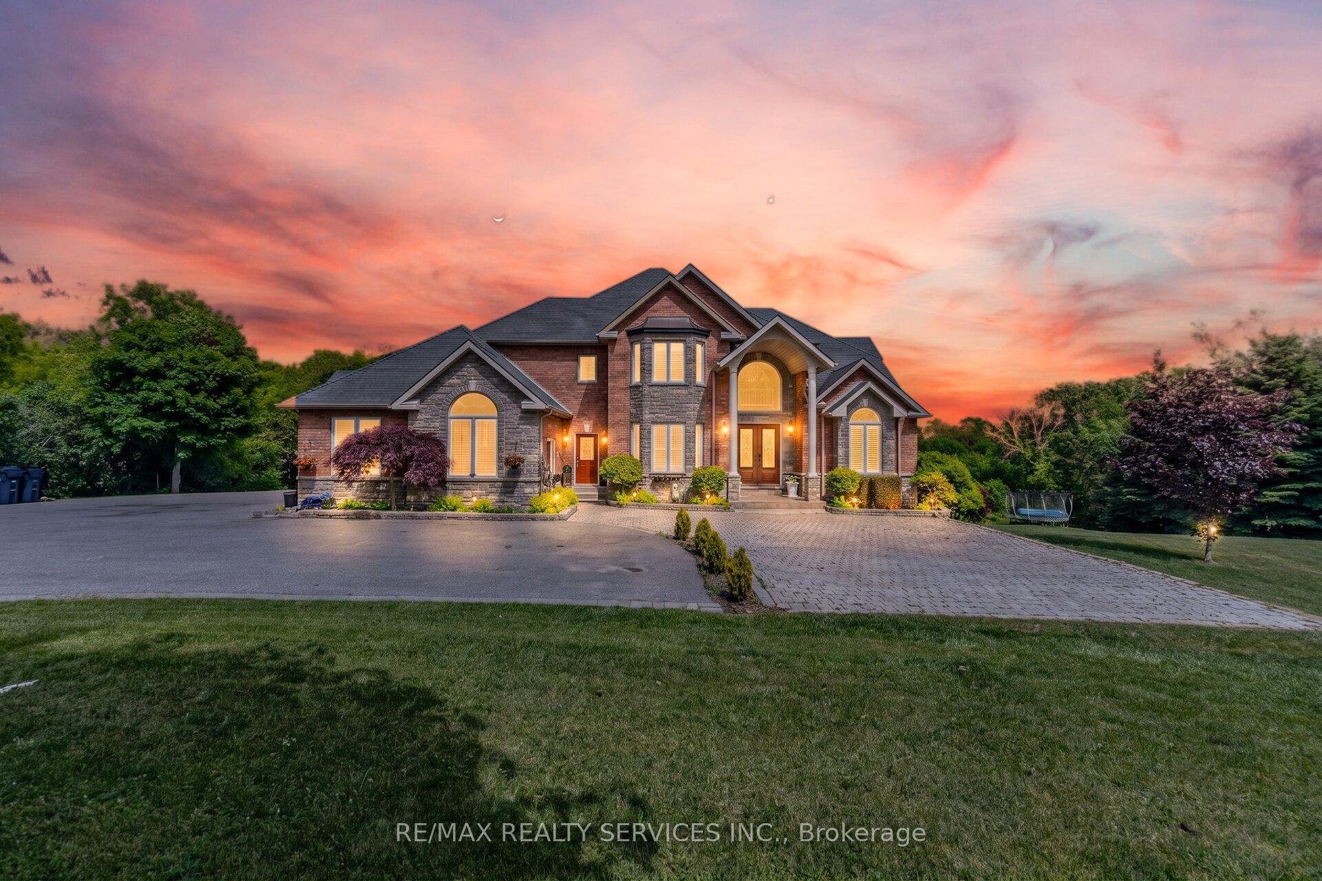 Photo 5 of 3 Valley Hill Drive, Caledon, Palgrave — HOMEH