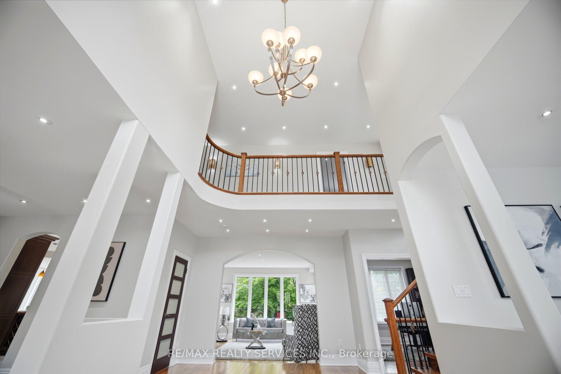 Photo 9 of 3 Valley Hill Drive, Caledon, Palgrave — HOMEH