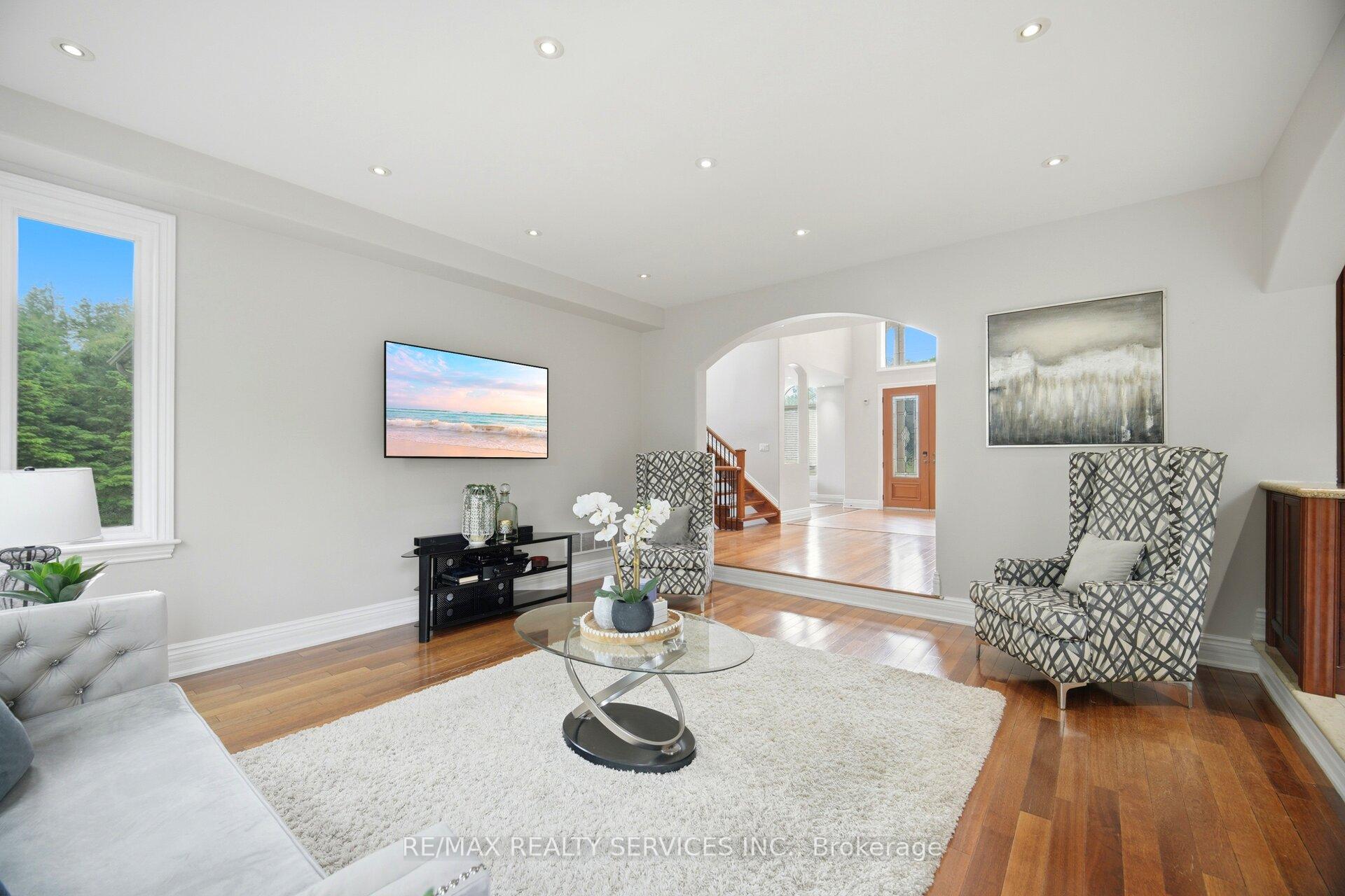 Photo 22 of 3 Valley Hill Drive, Caledon, Palgrave — HOMEH