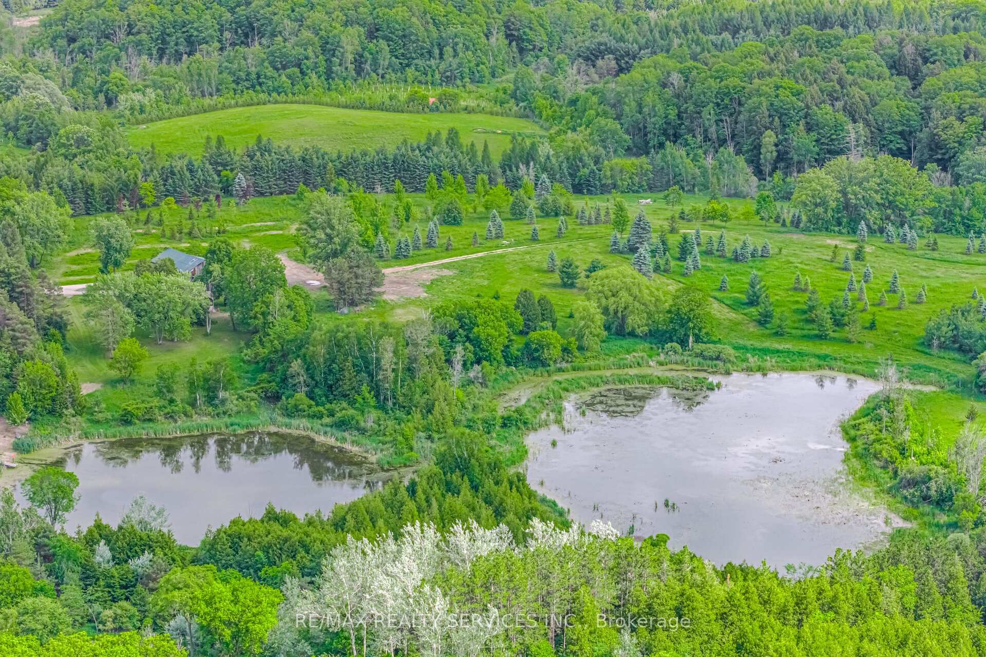 Photo 49 of 3 Valley Hill Drive, Caledon, Palgrave — HOMEH