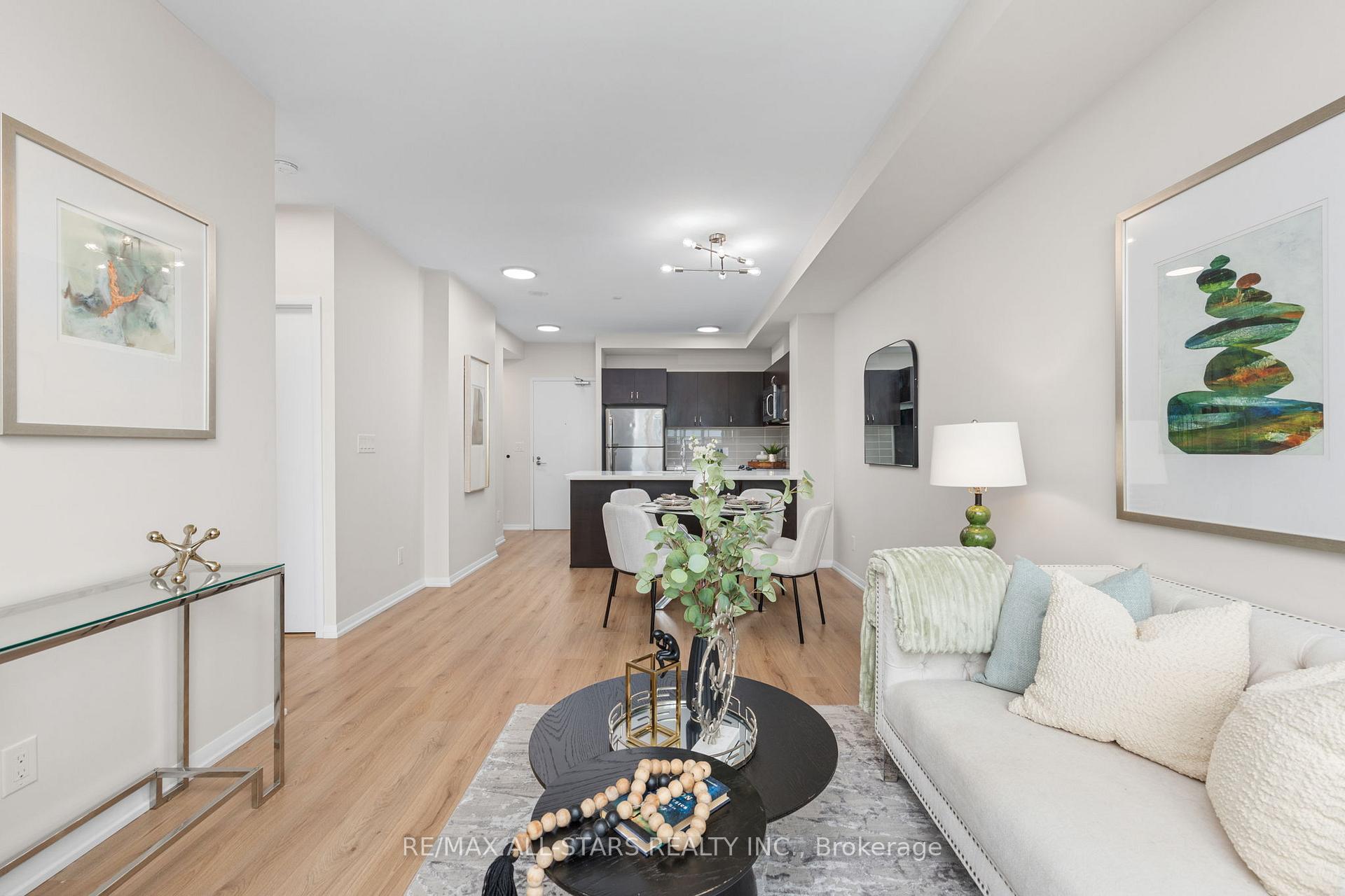 Photo 15 of Unit 713, 540 Bur Oak Avenue, Markham, Berczy — HOMEH