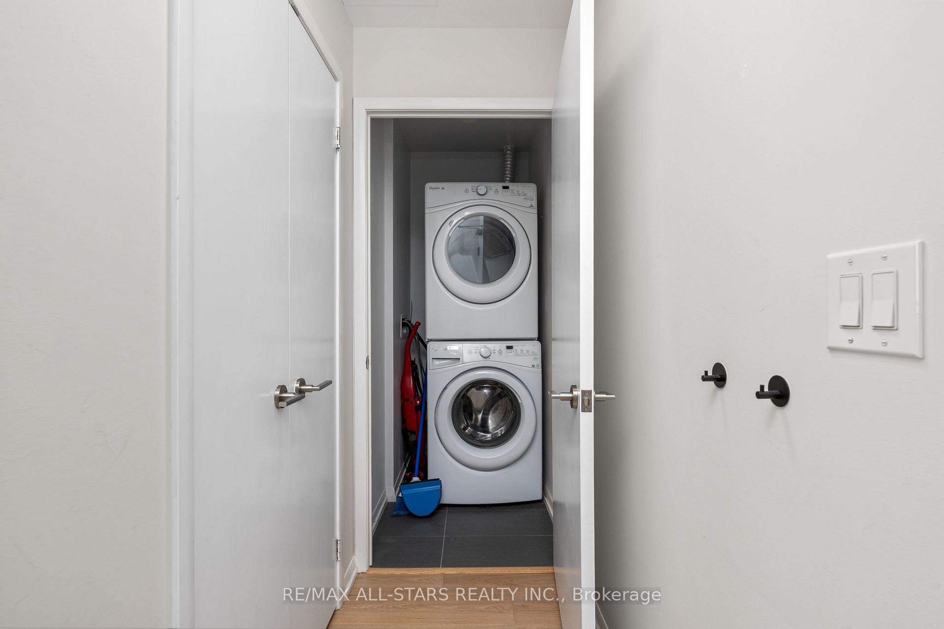Photo 17 of Unit 713, 540 Bur Oak Avenue, Markham, Berczy — HOMEH