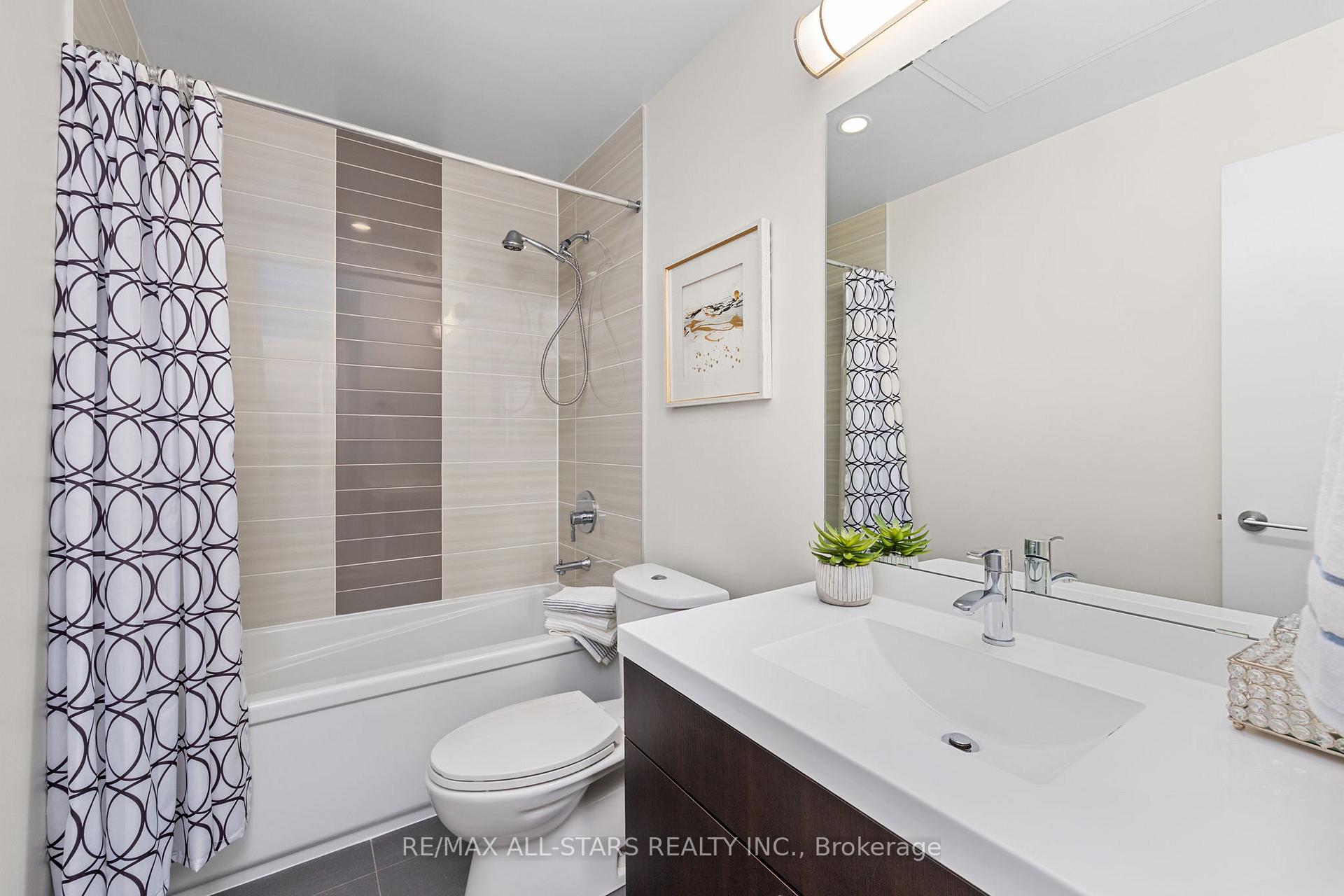Photo 20 of Unit 713, 540 Bur Oak Avenue, Markham, Berczy — HOMEH