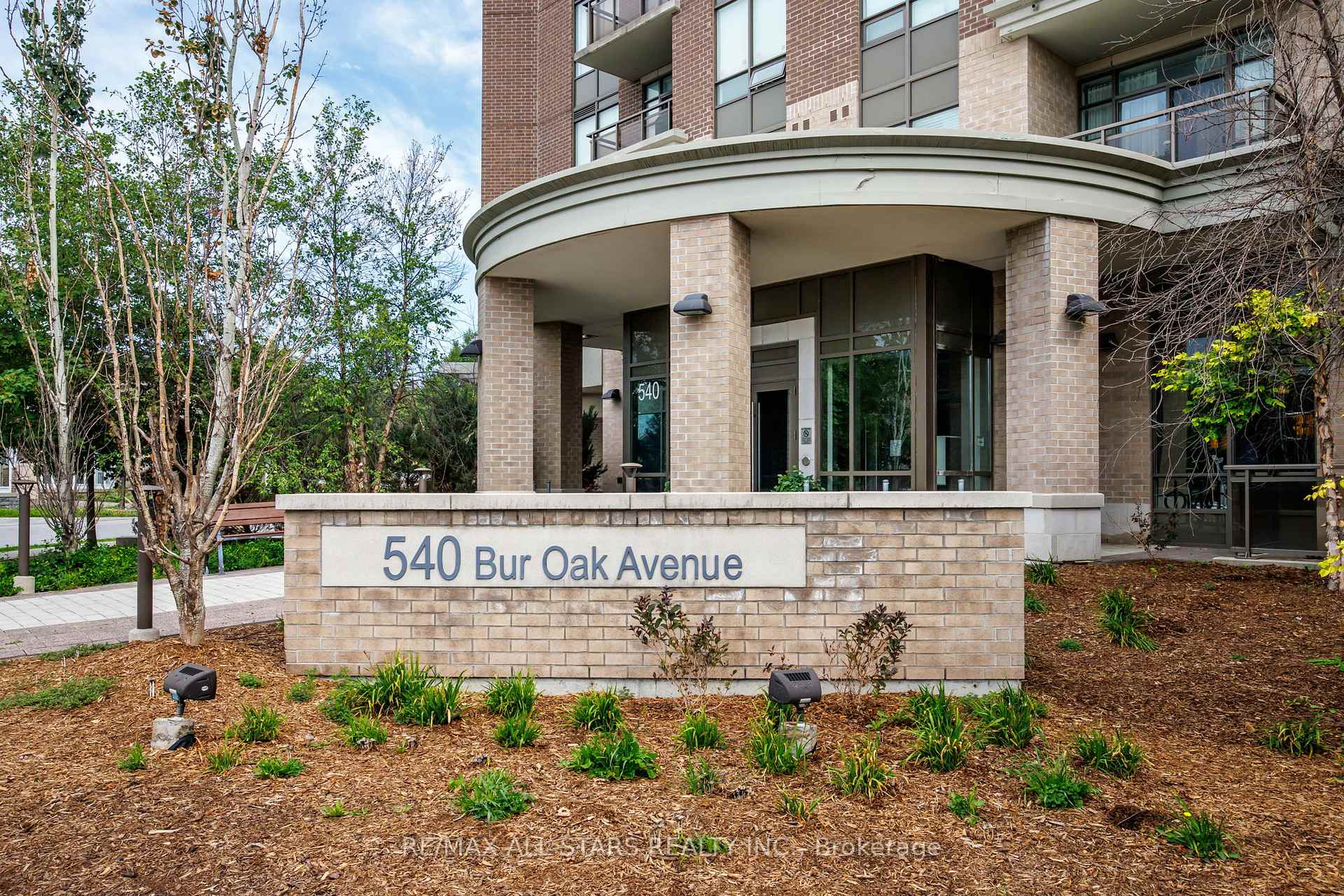 Photo 42 of Unit 713, 540 Bur Oak Avenue, Markham, Berczy — HOMEH