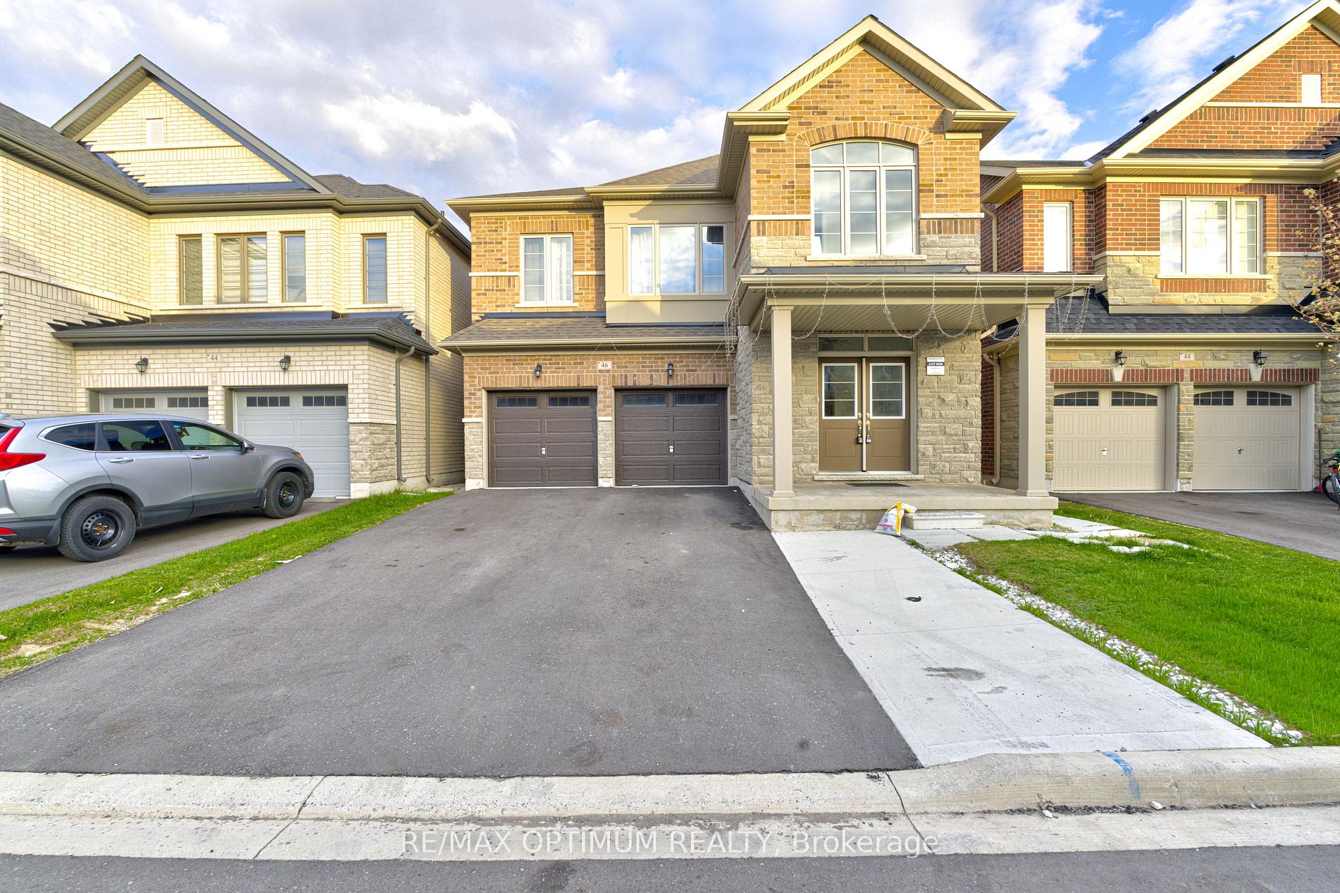 Photo 2 of 46 Eastman Drive, Brampton, Credit Valley — HOMEH
